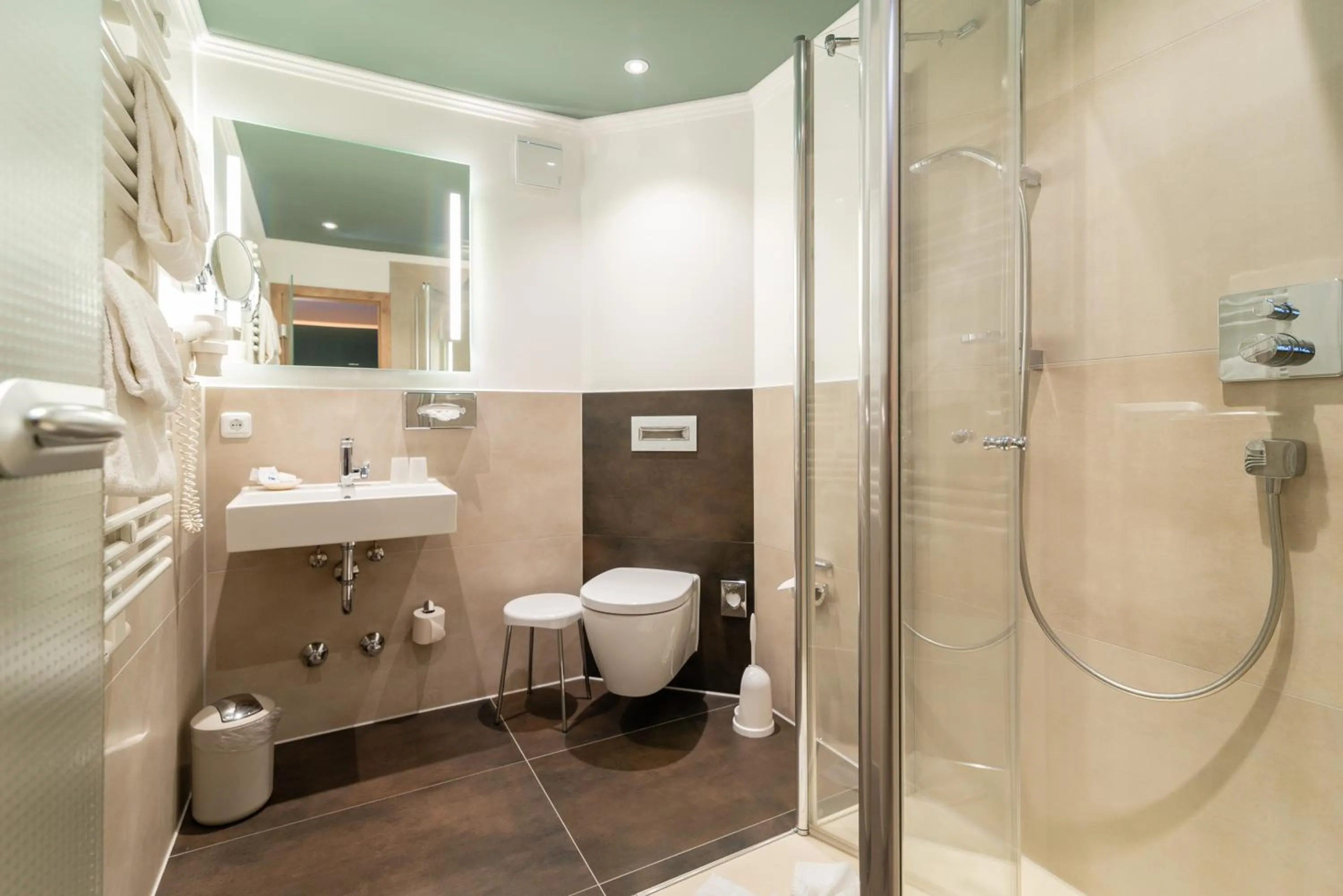 Bathroom in Hotel & Gasthof Richard Held