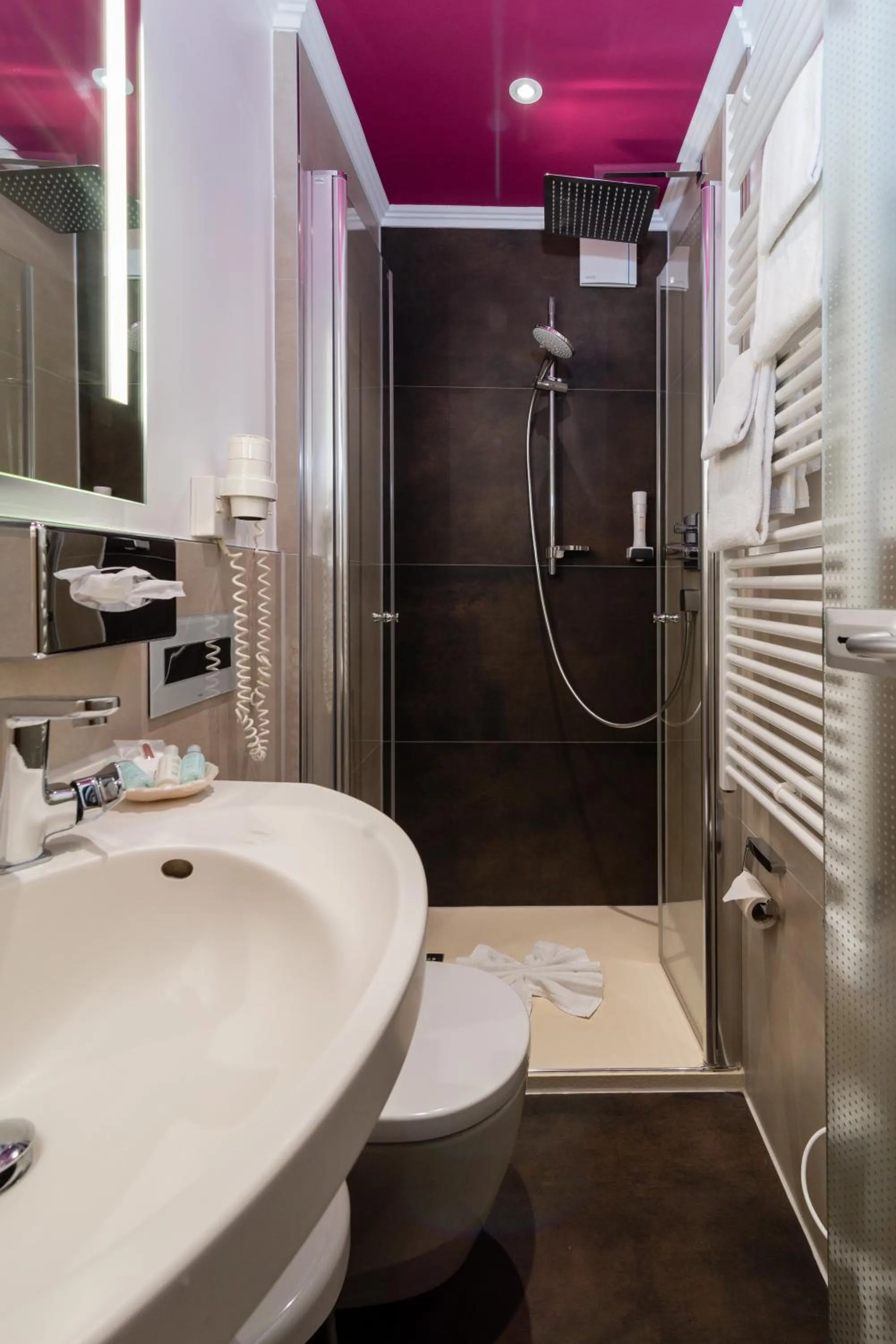 Bathroom in Hotel & Gasthof Richard Held