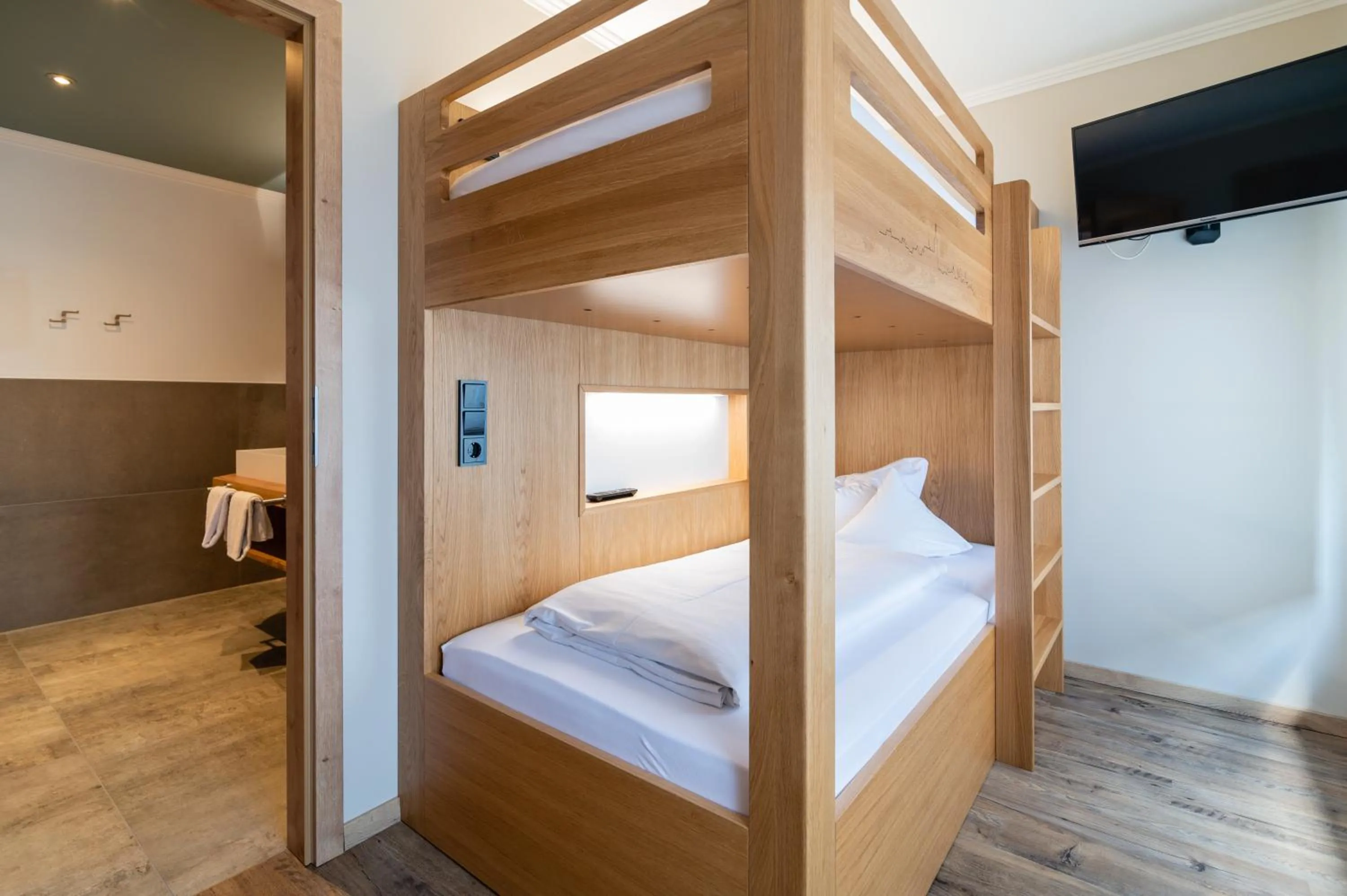 Photo of the whole room, Bed in Hotel & Gasthof Richard Held