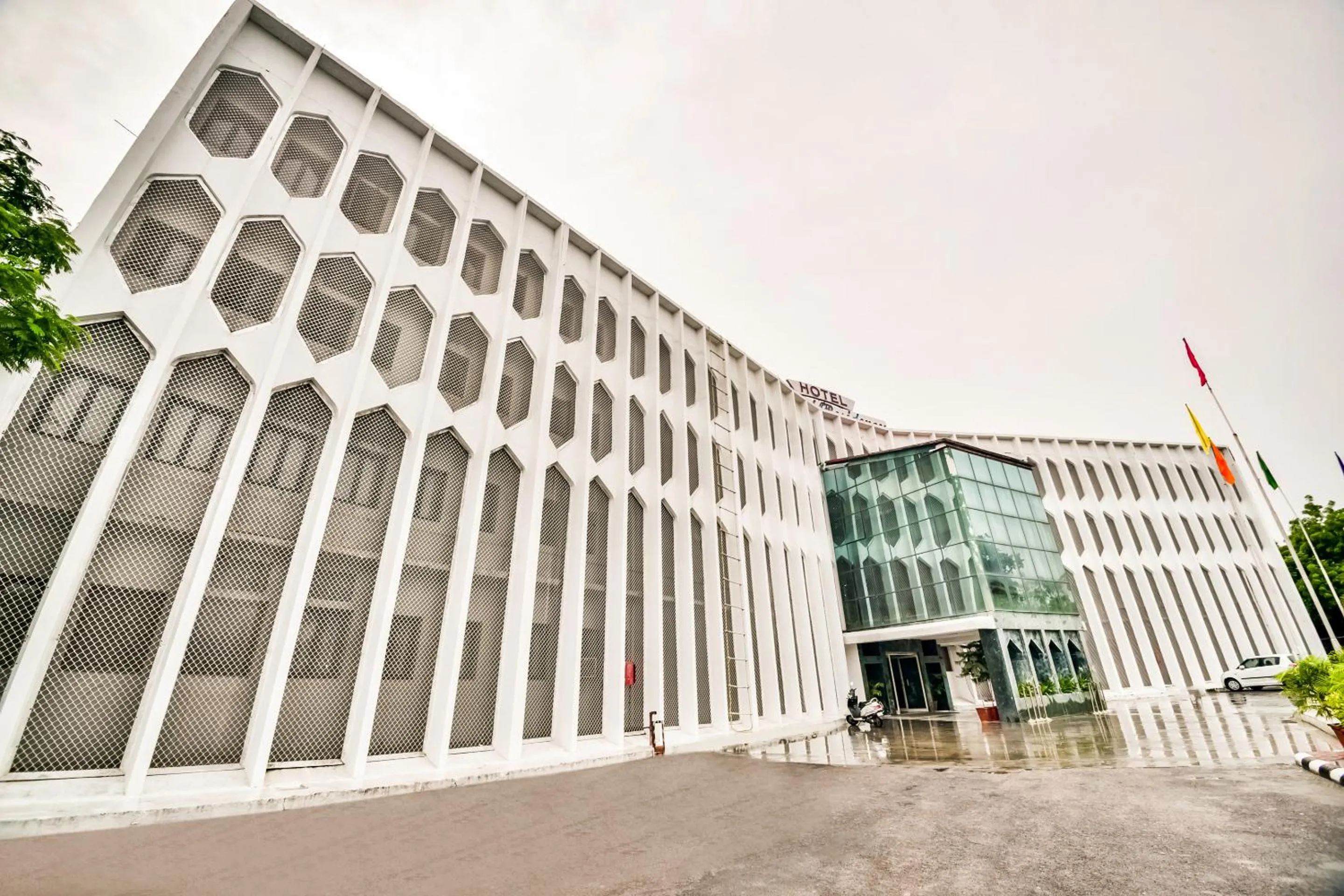 Property building in HOTEL MENAAL RESIDENCY