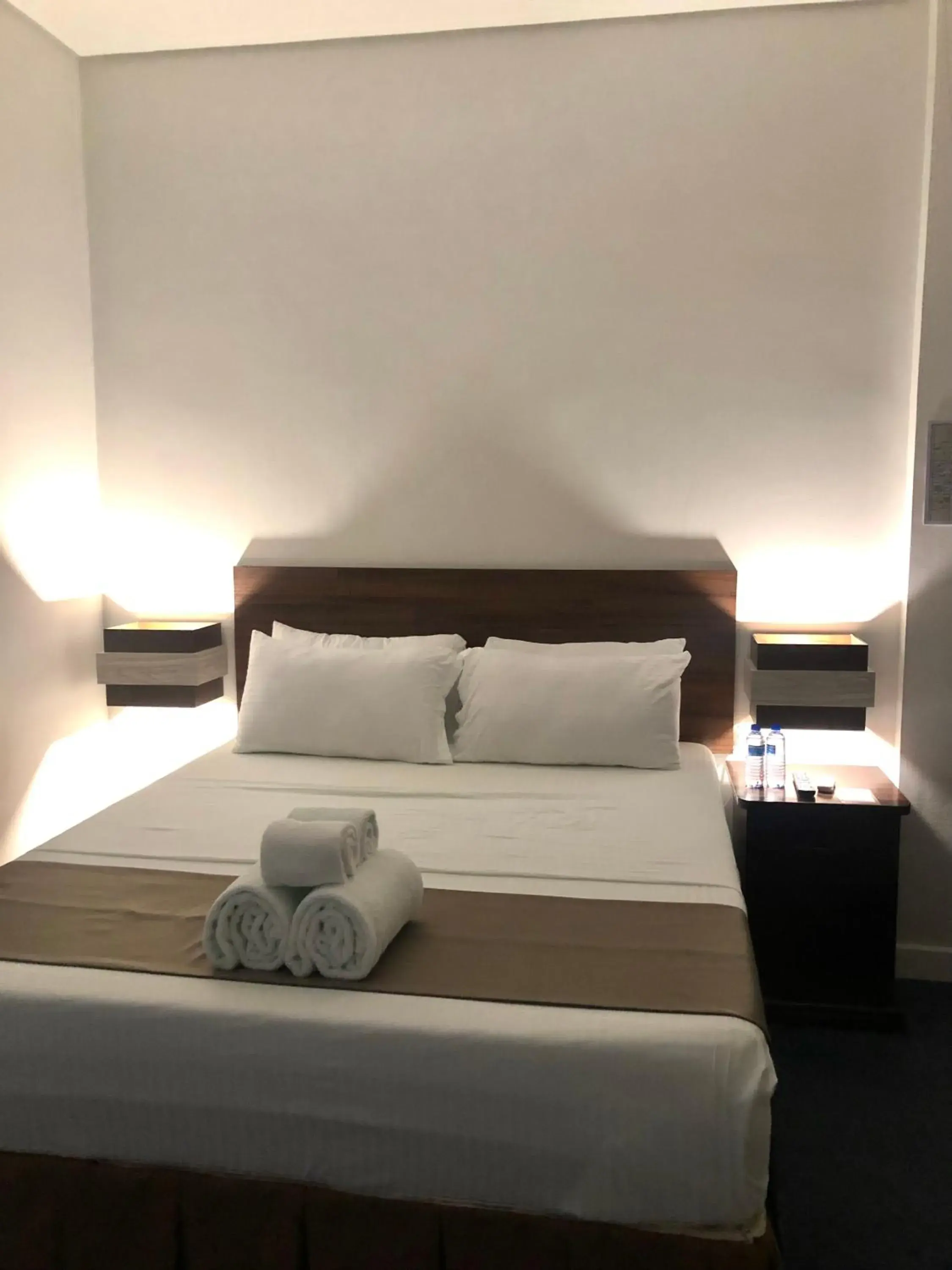 Bed in Seacliff Suites Hotel and Resort Bed in Seacliff Suites Hotel and Resort