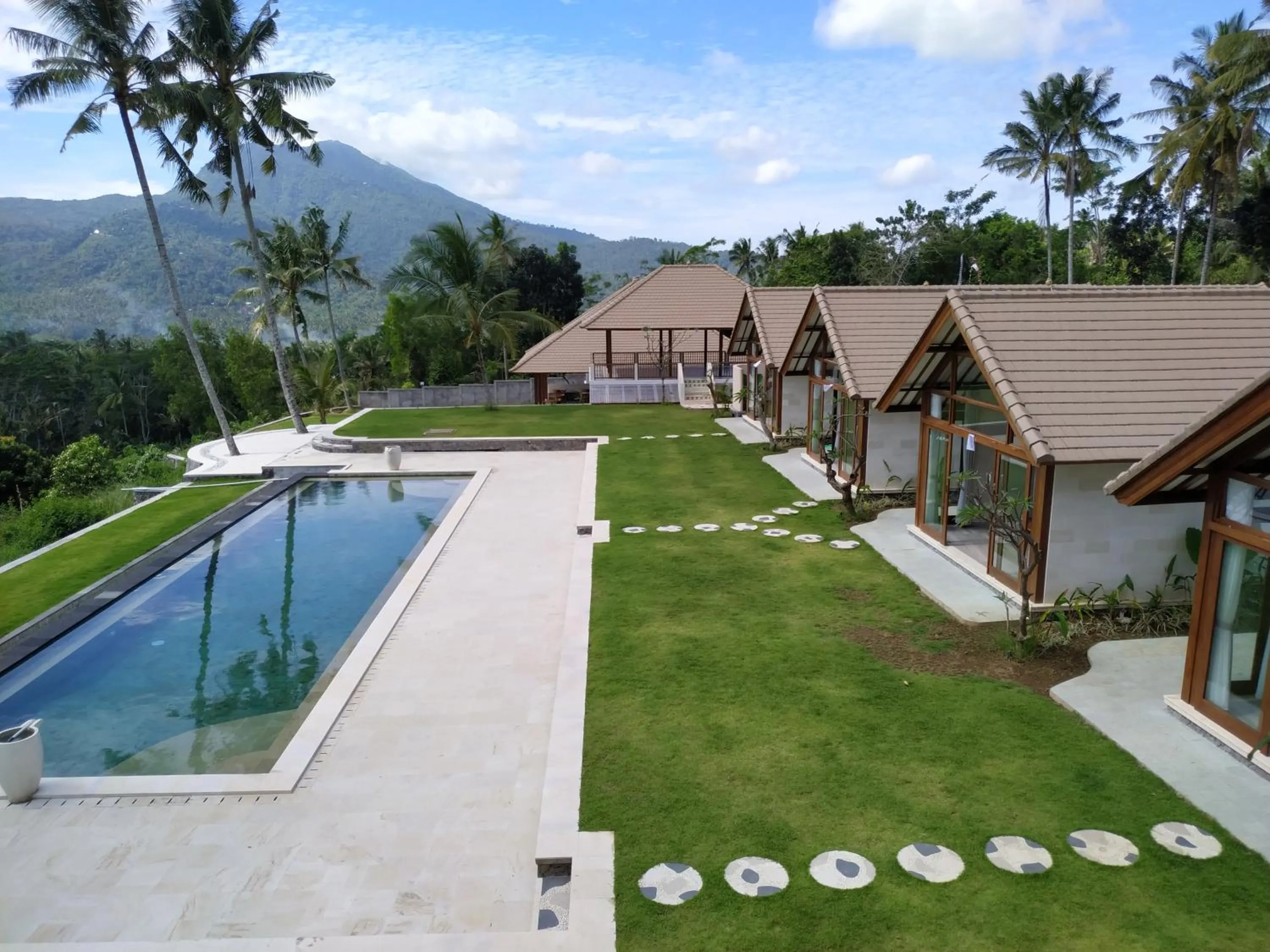 Property building in Palmterrace