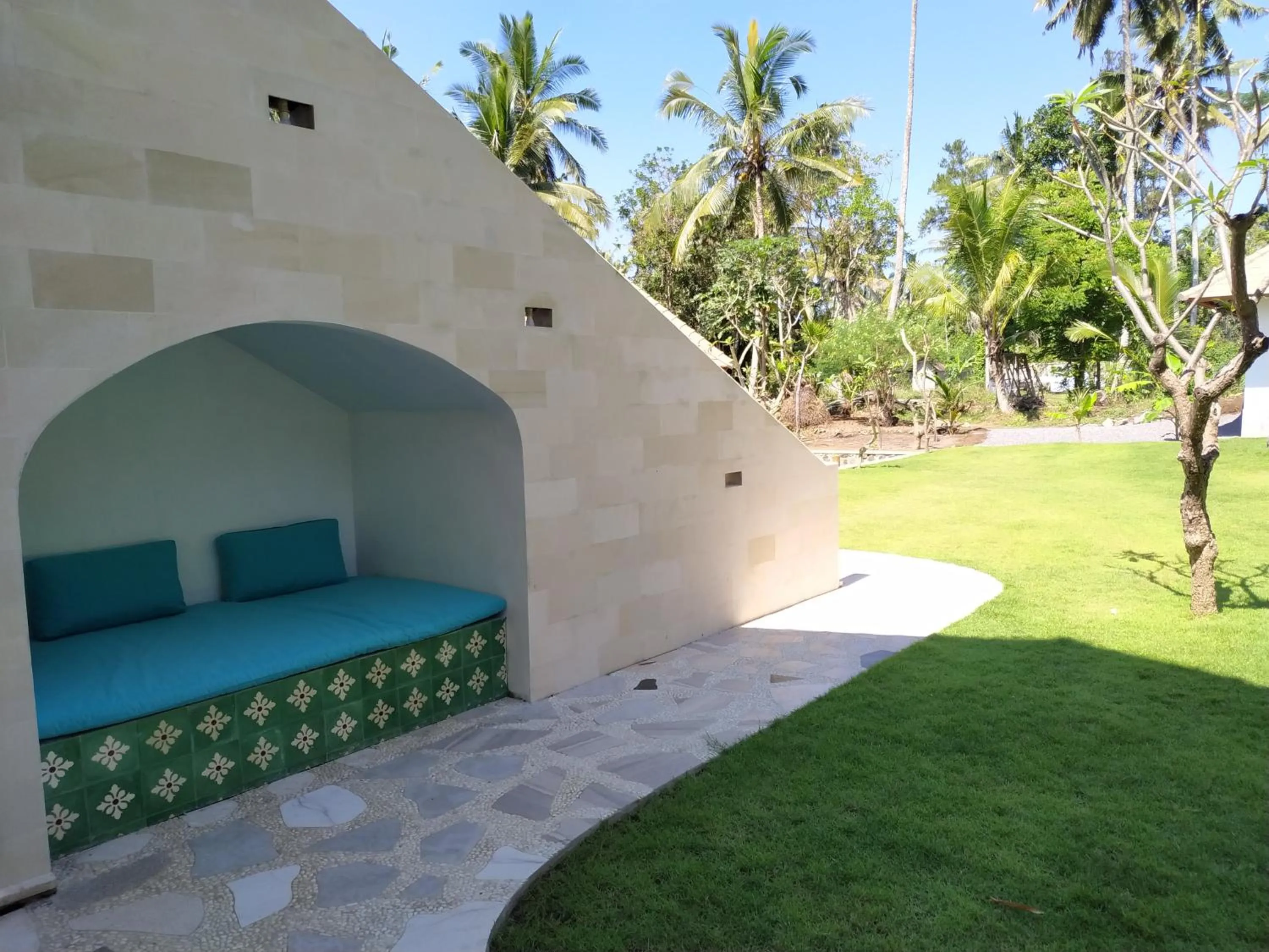 Property building in Palmterrace