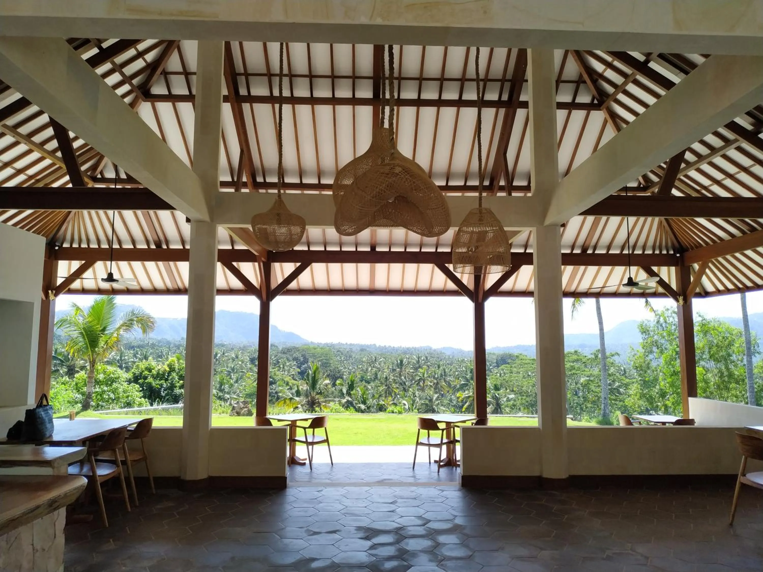 Restaurant/places to eat in Palmterrace