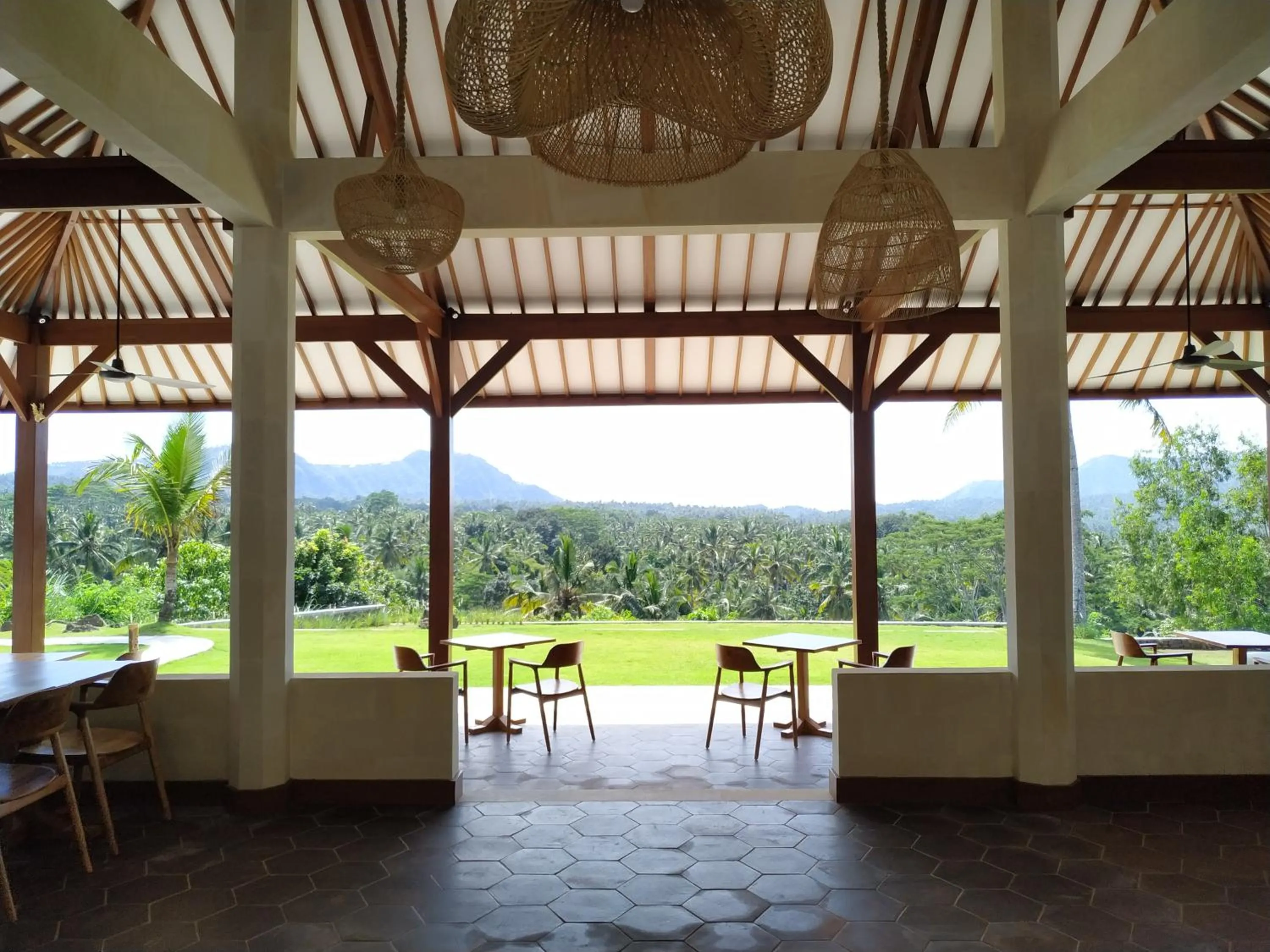 Restaurant/places to eat in Palmterrace