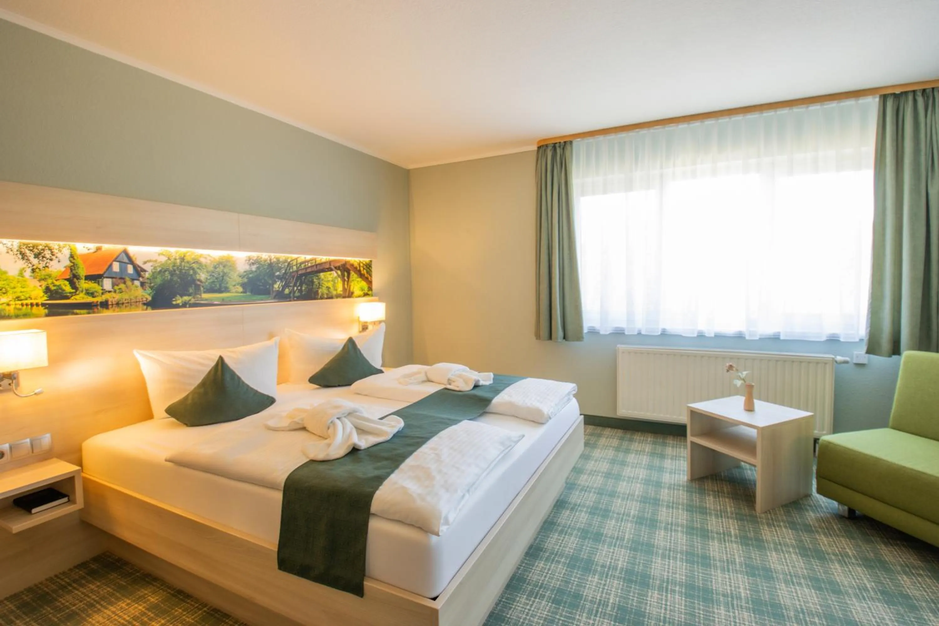 Photo of the whole room, Bed in Ferien Hotel Spree-Neisse