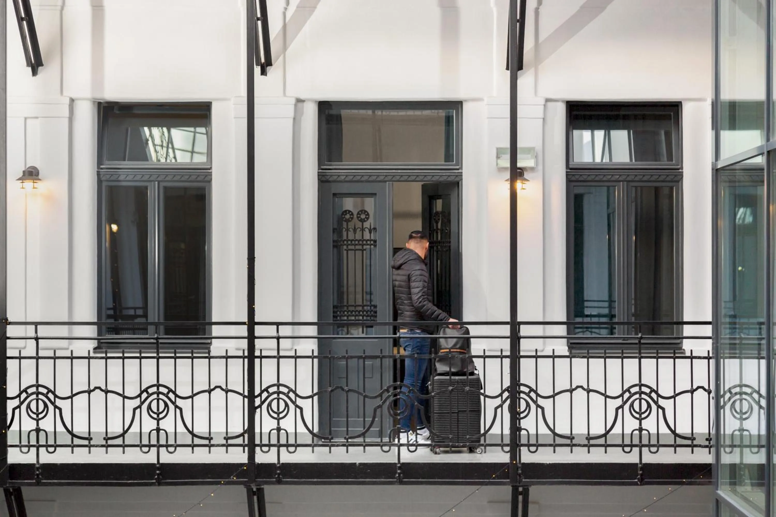 Facade/entrance in a&o Budapest City