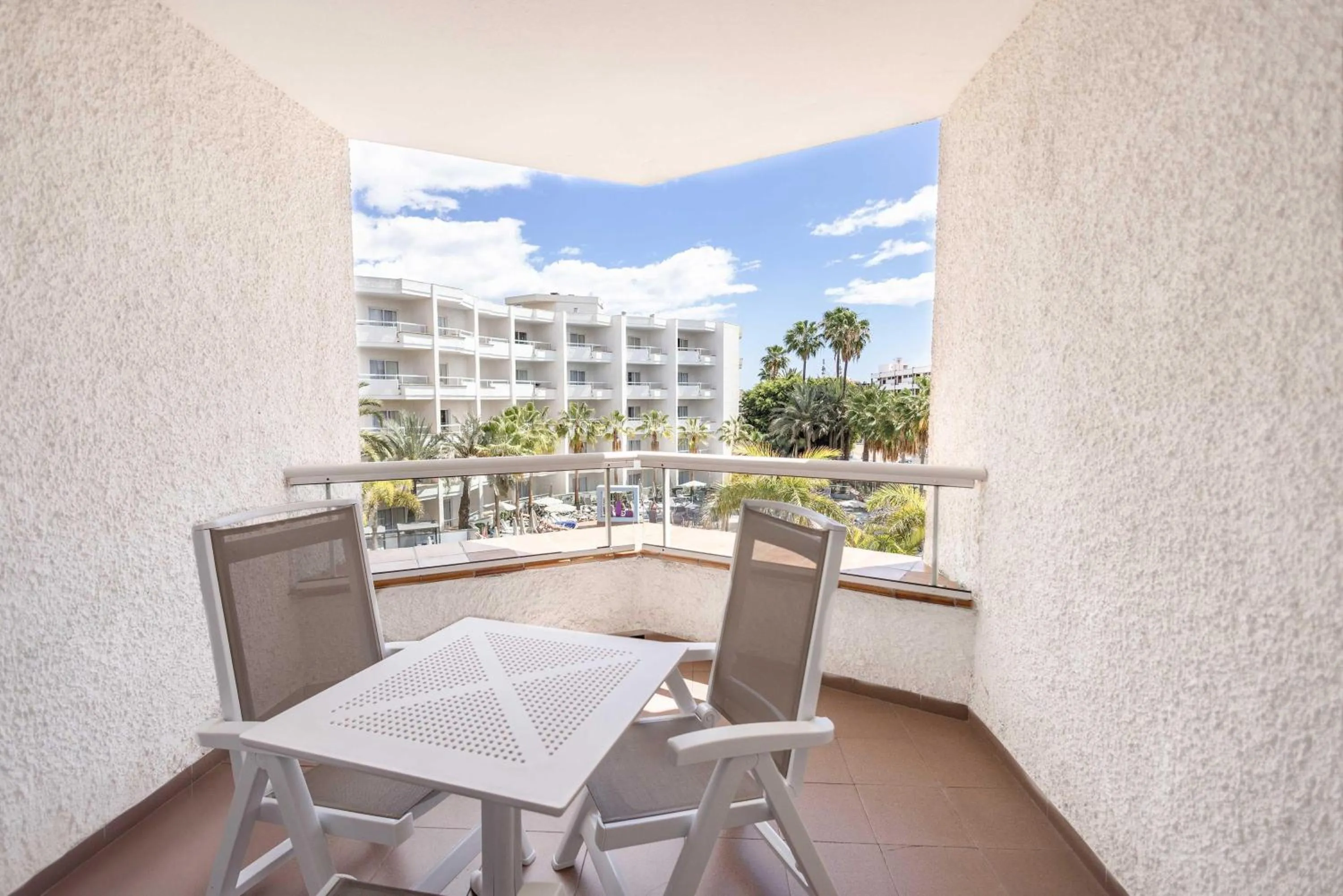 Photo of the whole room in Servatur Don Miguel - Adults Only