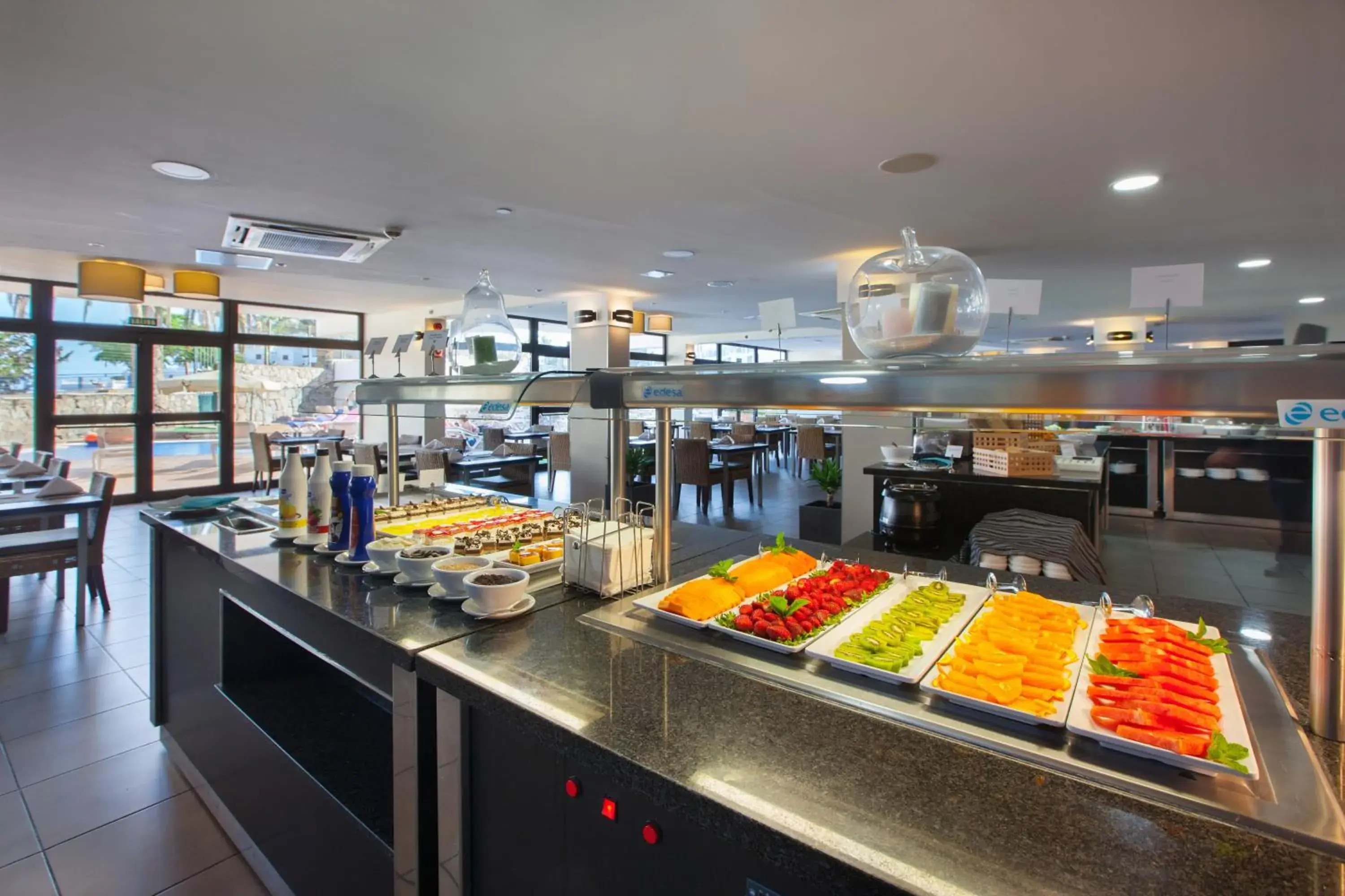 Breakfast in Grupotel Revoli Breakfast in Grupotel Revoli