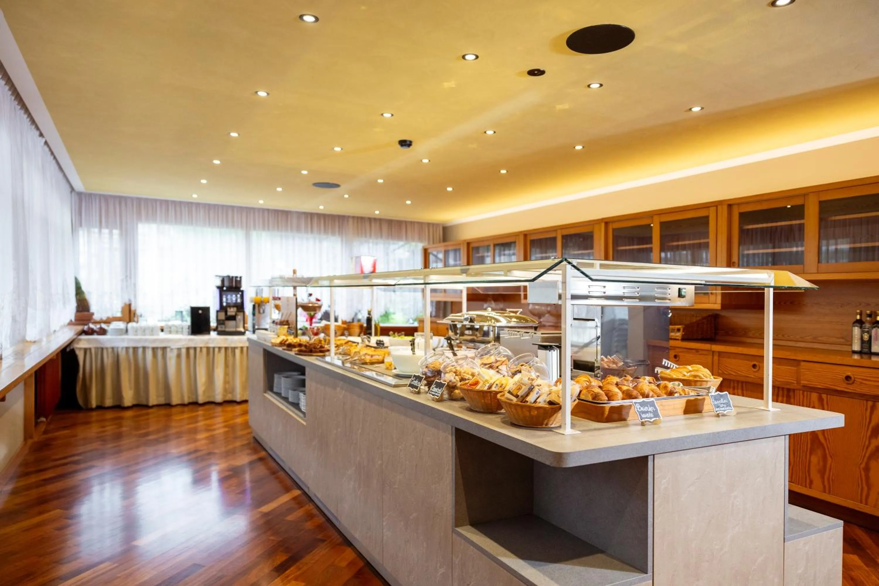 Breakfast in Beohotel