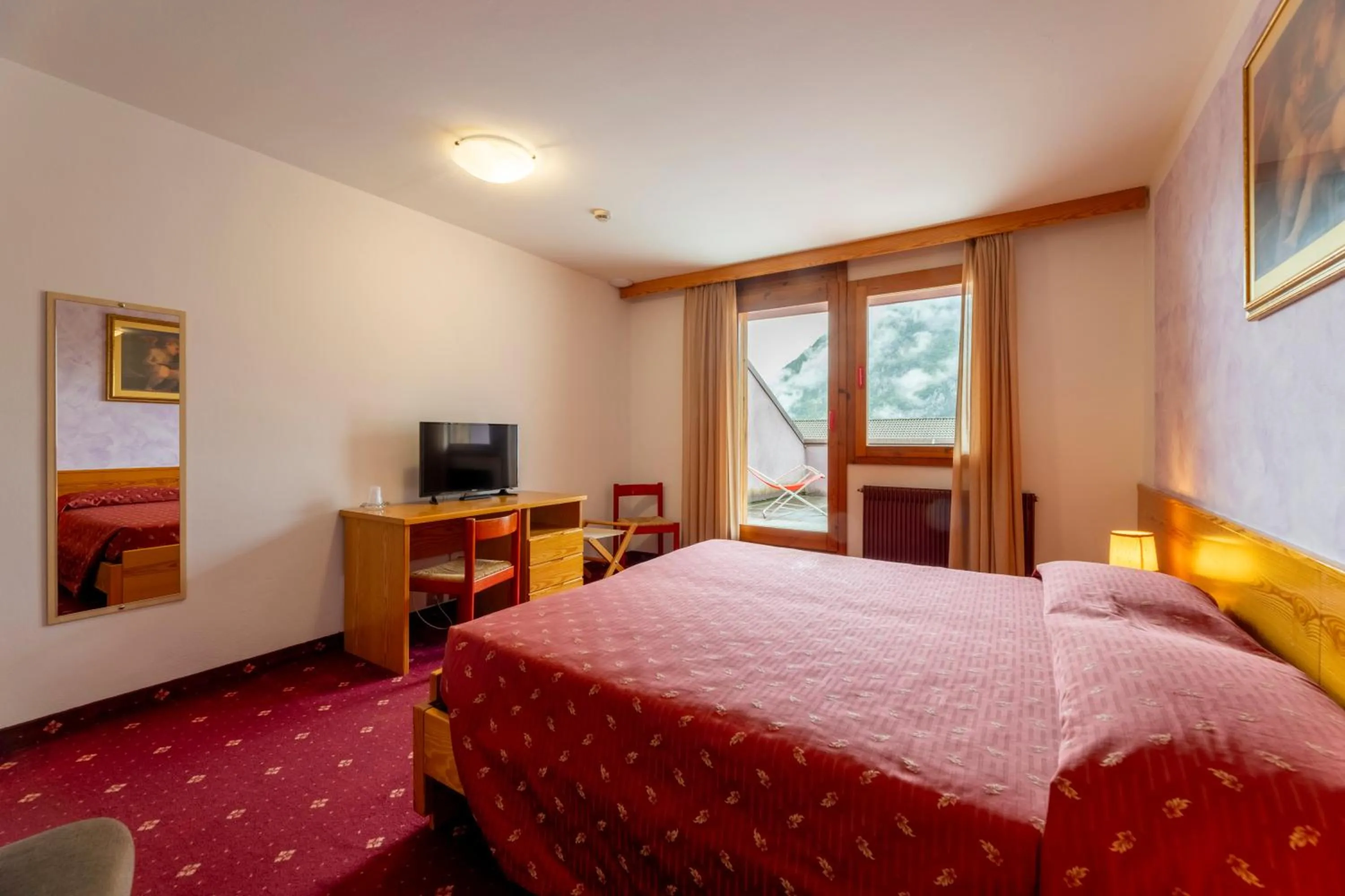 Bedroom, Bed in Beohotel