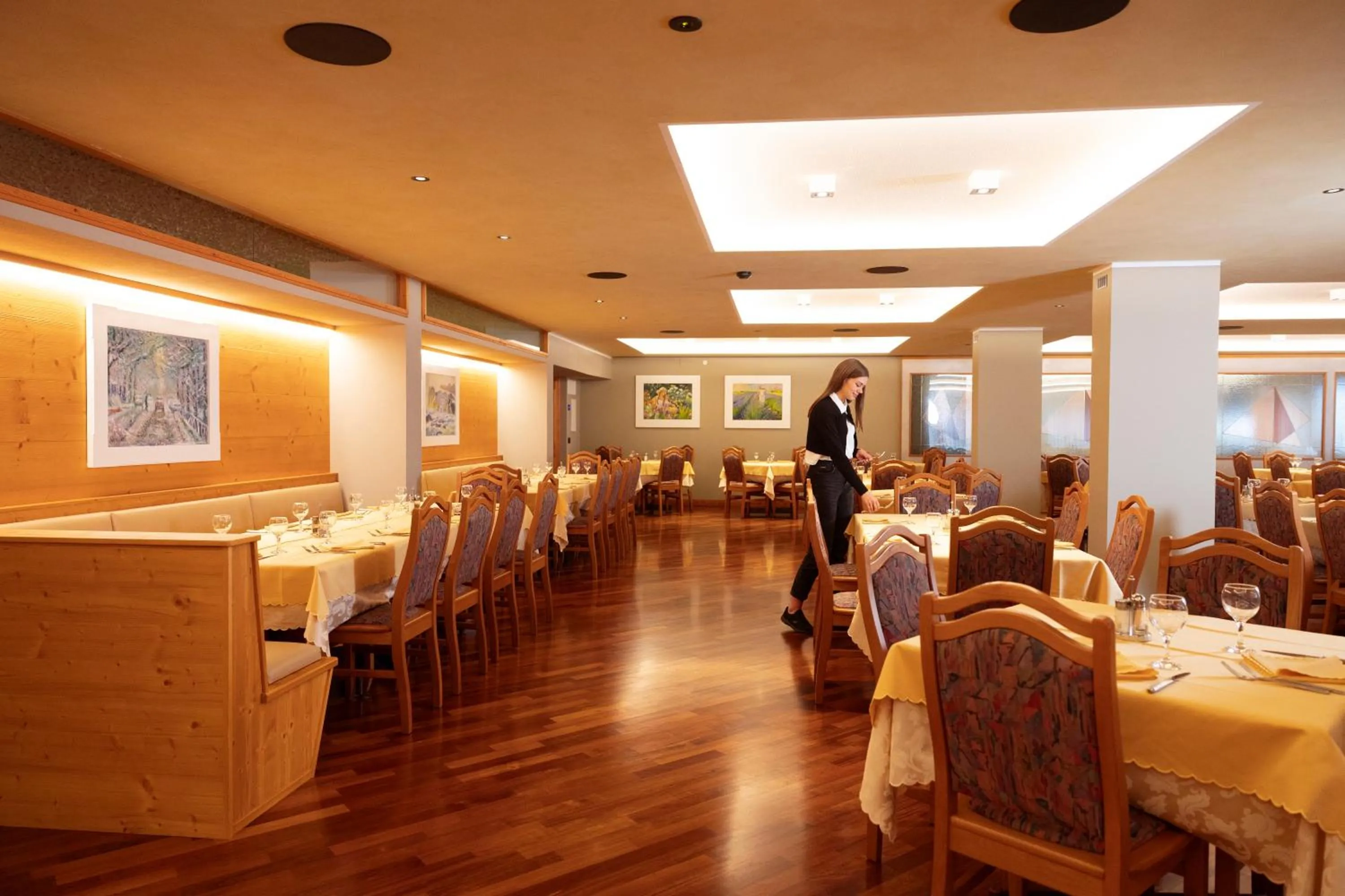 Restaurant/places to eat in Beohotel