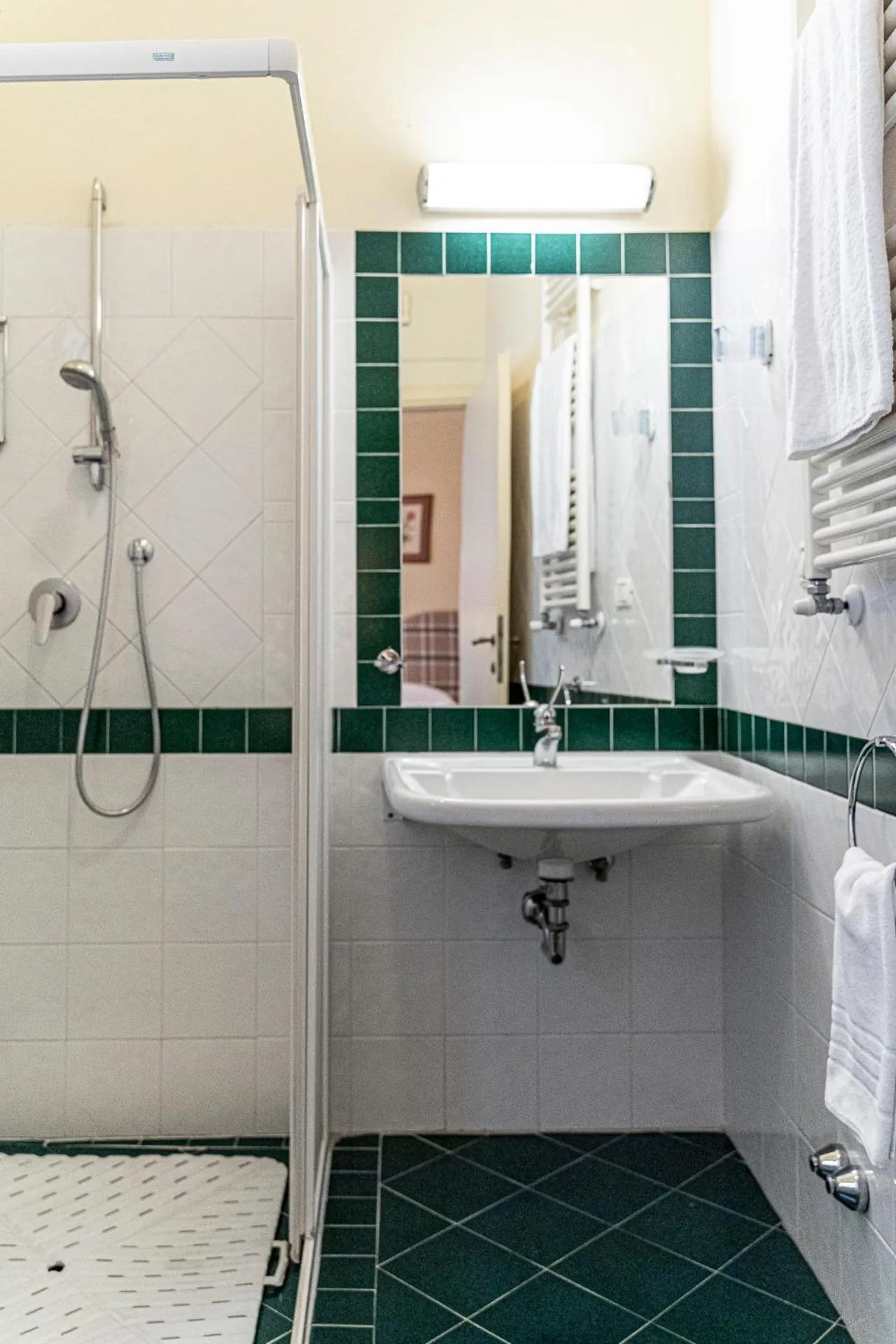 Bathroom in Casa Uffizi XIII Century Tower House Boutique Hotel