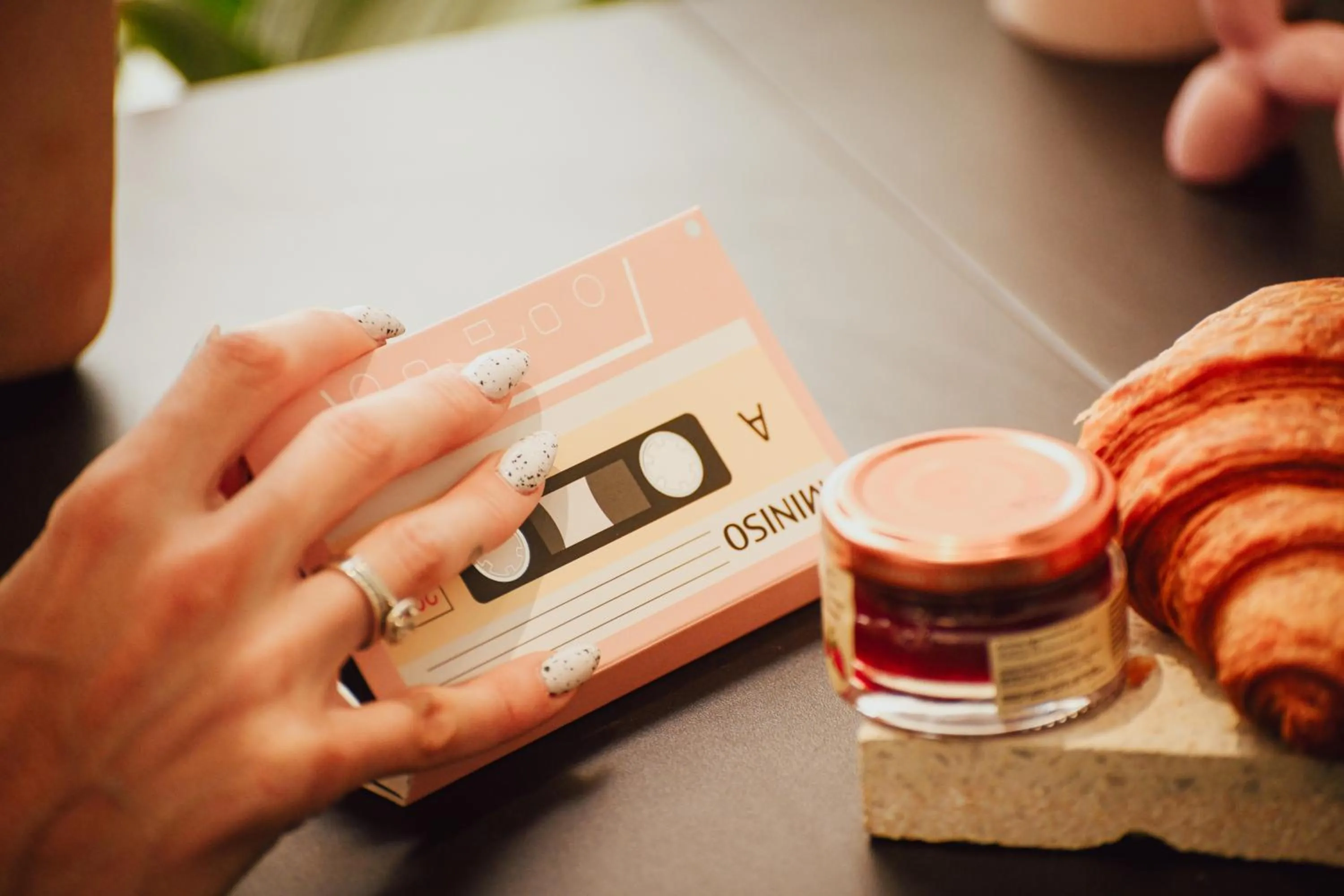 Other in Colorbox - by Loginn Tel-Avivian hotels