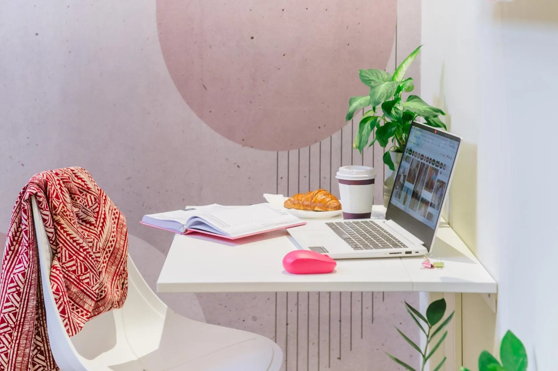 Other in Colorbox - by Loginn Tel-Avivian hotels