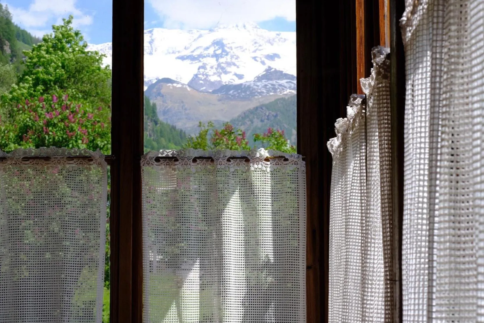 Decorative detail in Hotel Villa Tedaldi