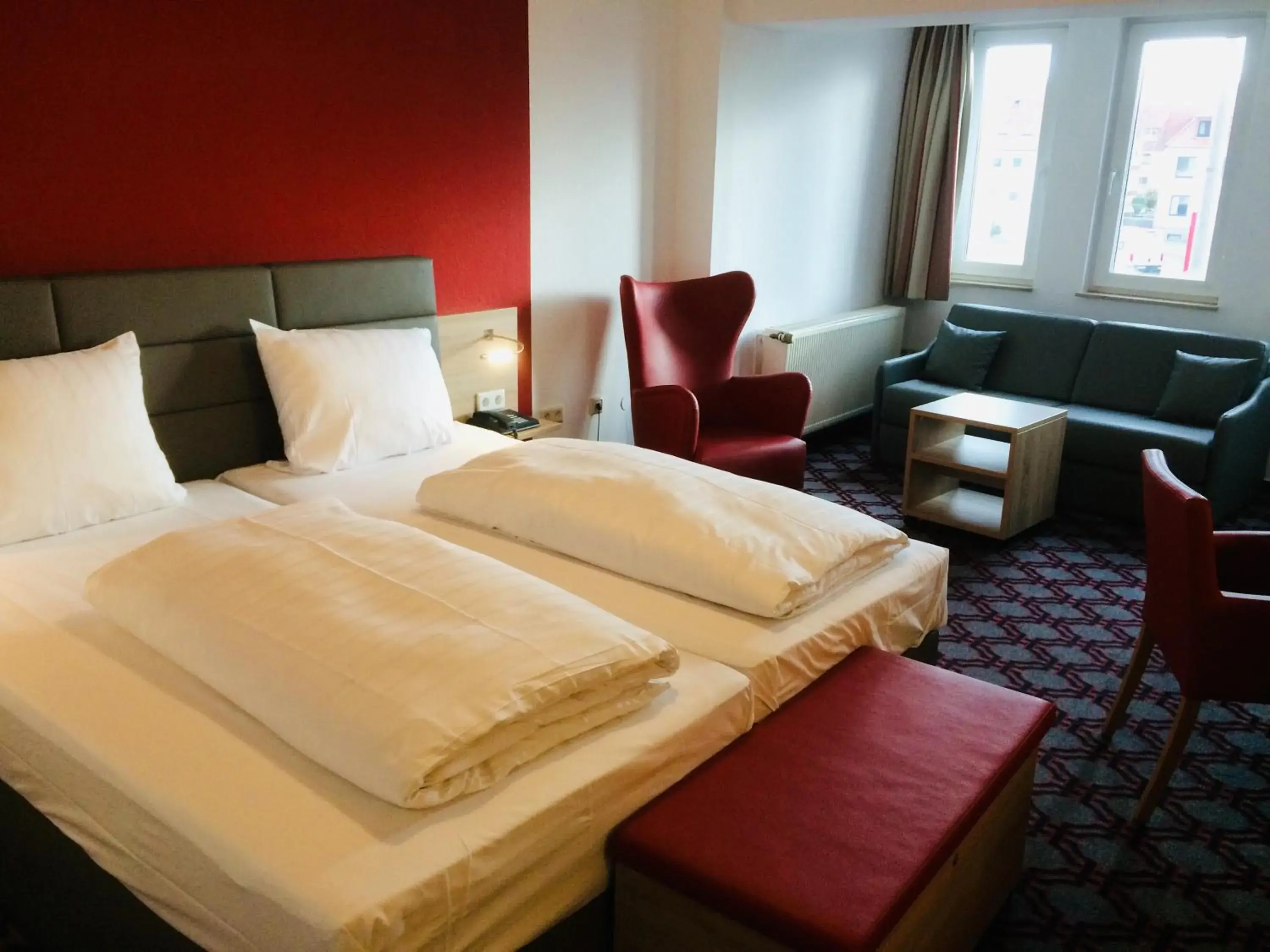 Family Room (2 Adults + 3 Children) - single occupancy in Adesso Hotel Göttingen Family Room (2 Adults + 3 Children) - single occupancy in Adesso Hotel Göttingen