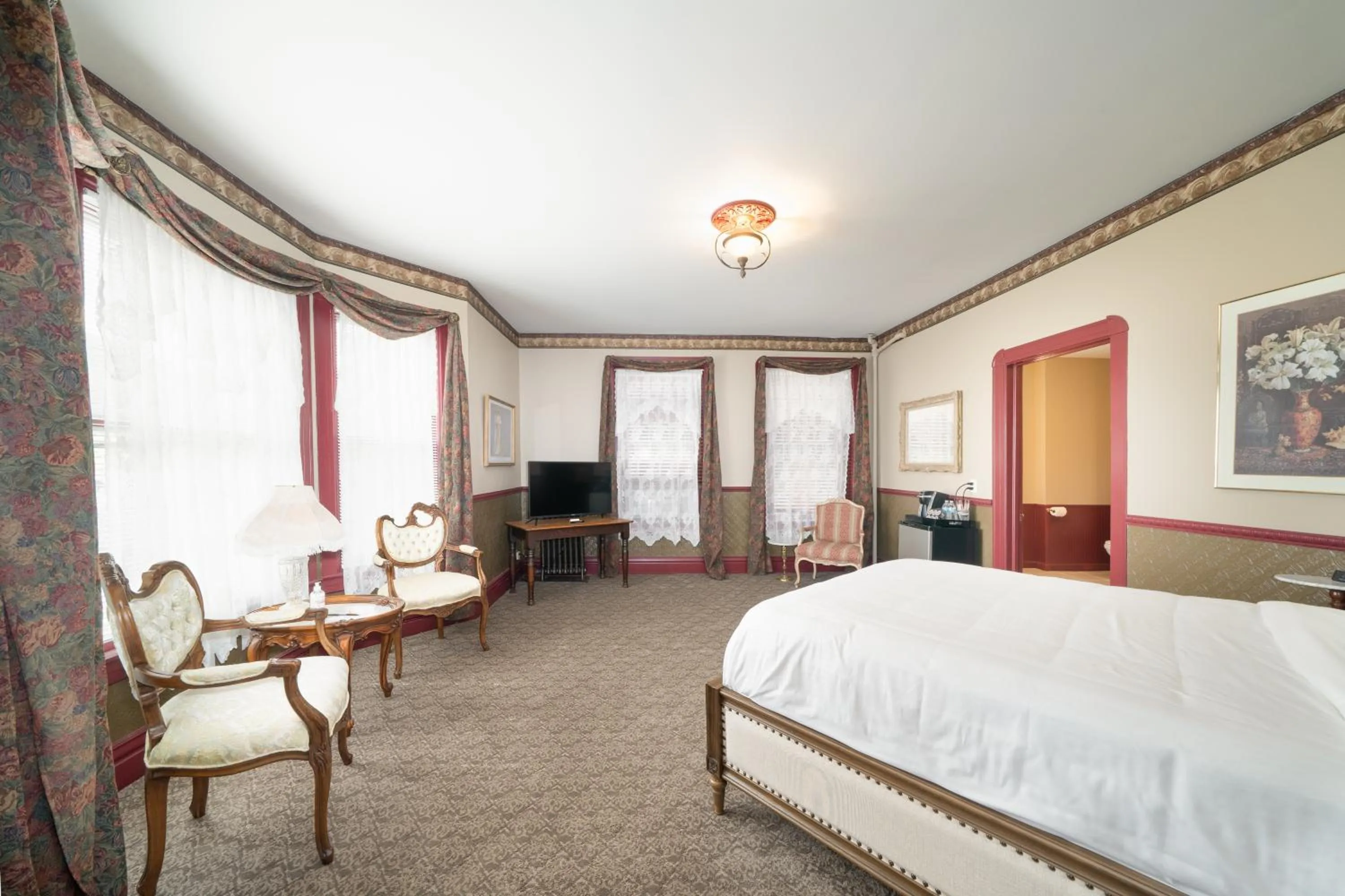 Bedroom, Bed in Naples Hotel