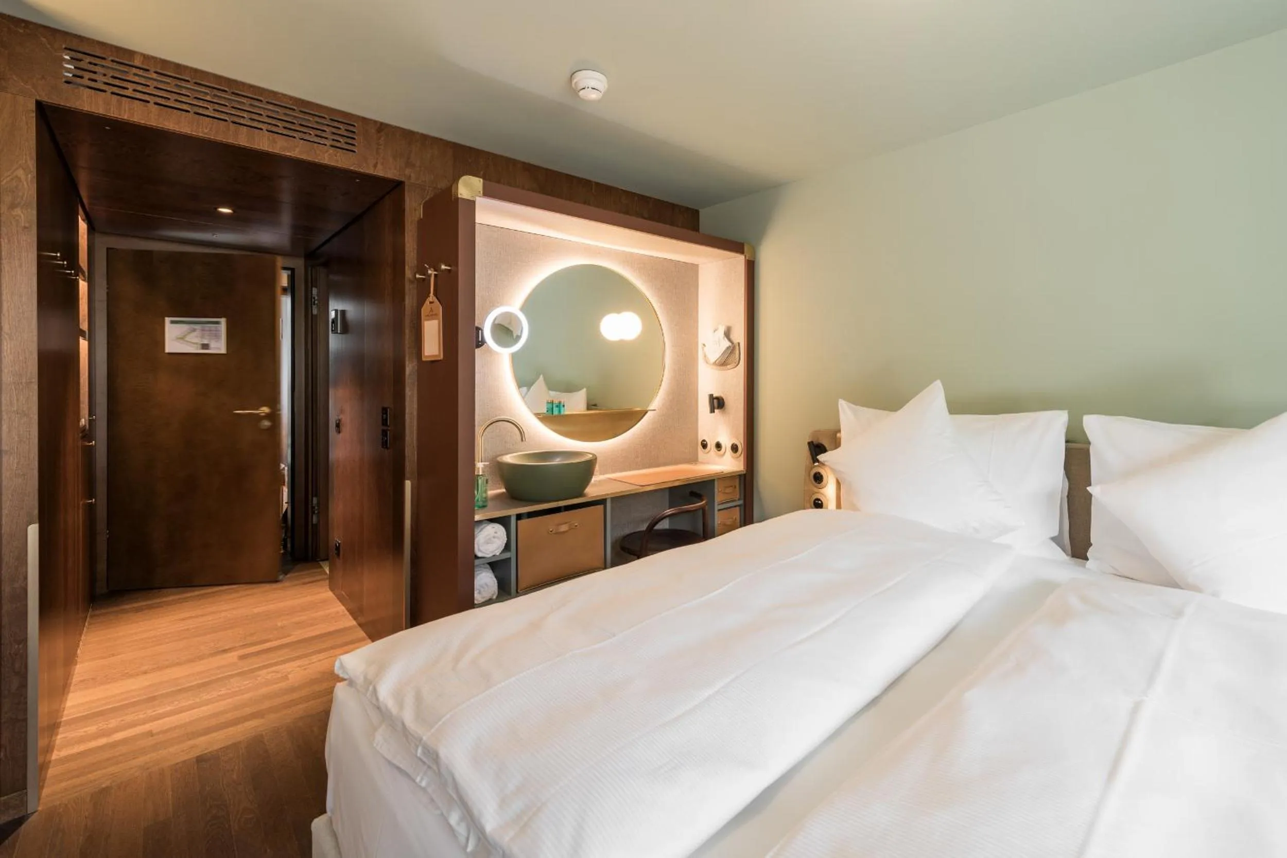 Bed in Hotel Aare Thun