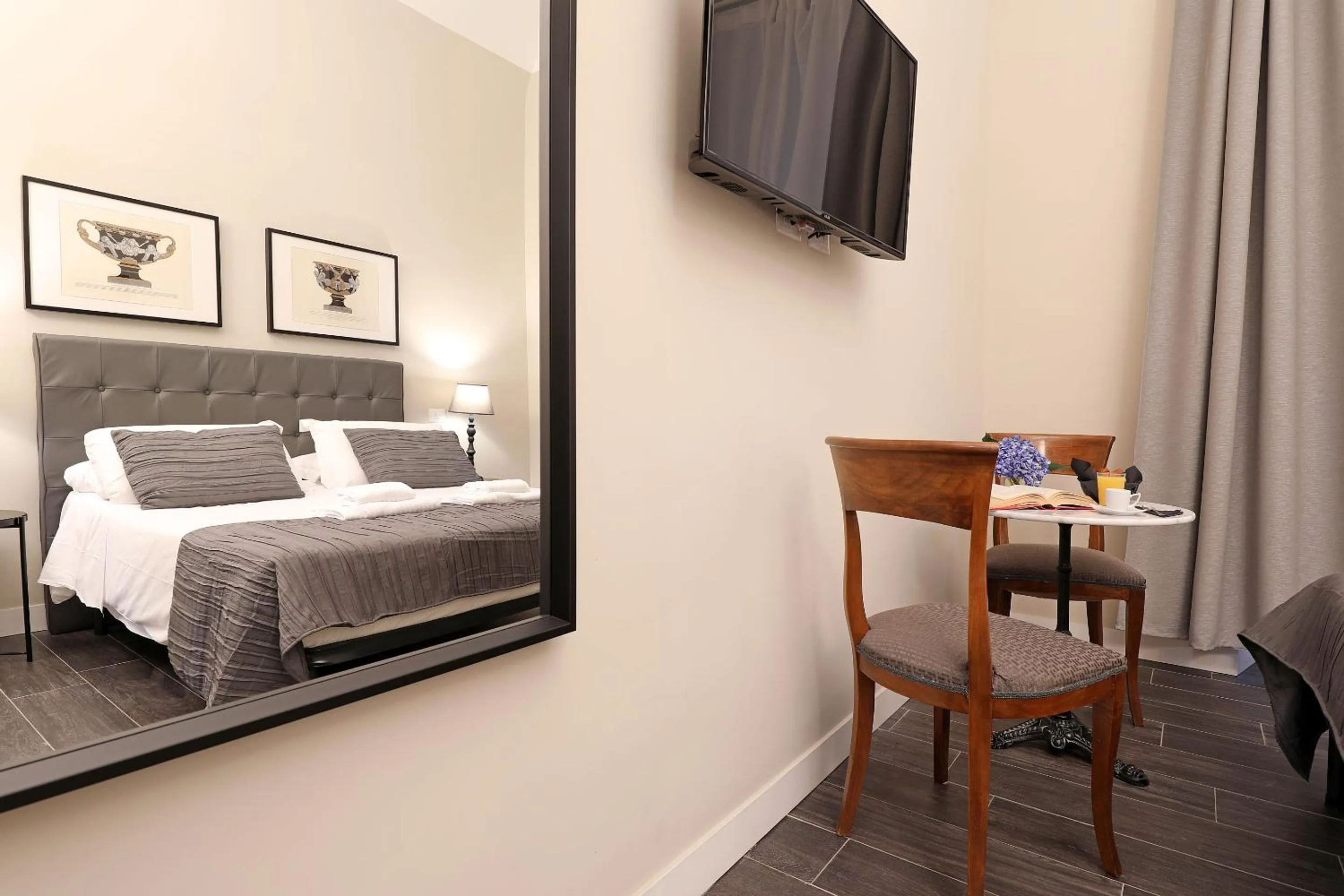 Bedroom, Bed in RESIDENZA VITTORIA Roma