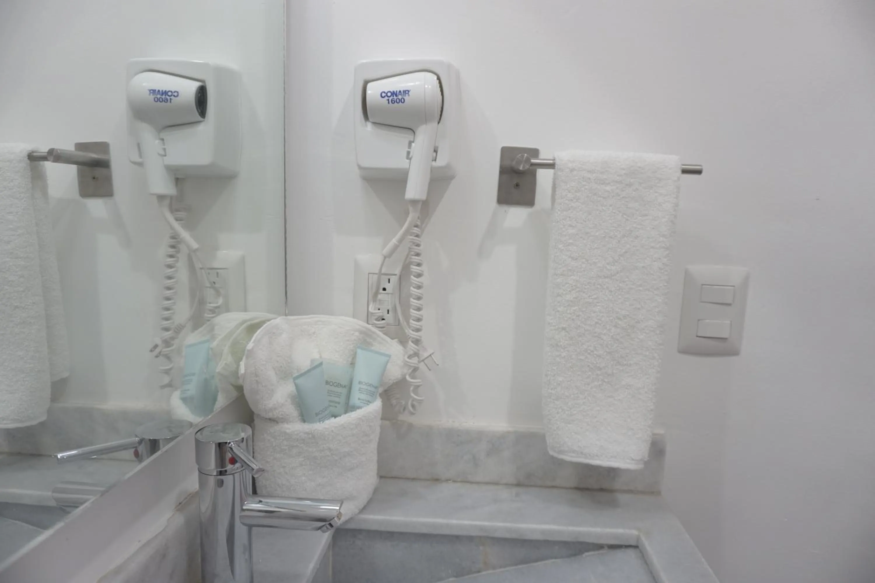 Bathroom in Aló Select Mazatlan