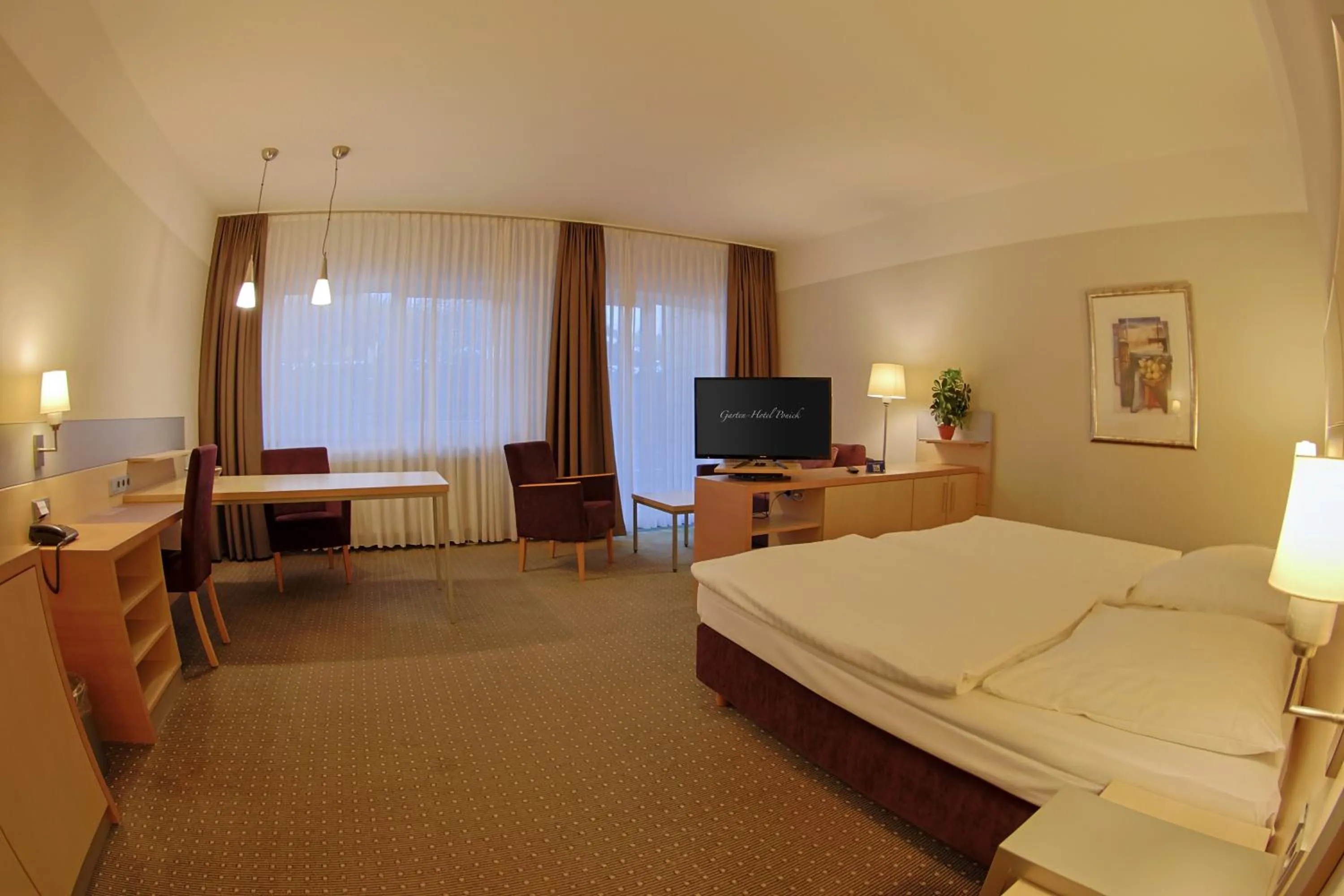 Photo of the whole room, Bed in Garten-Hotel Ponick