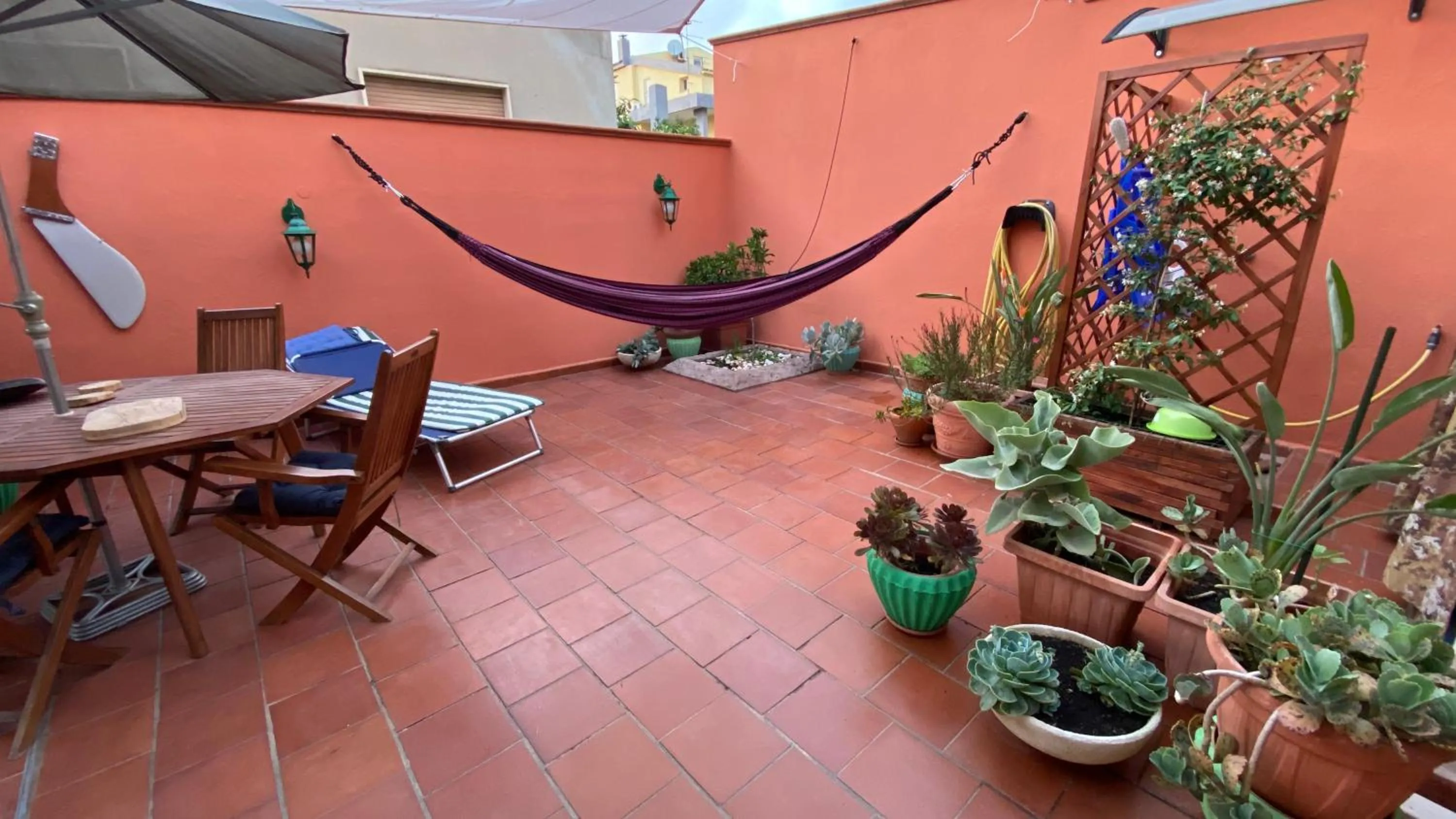 Property building in Villa il Vento e il Mare