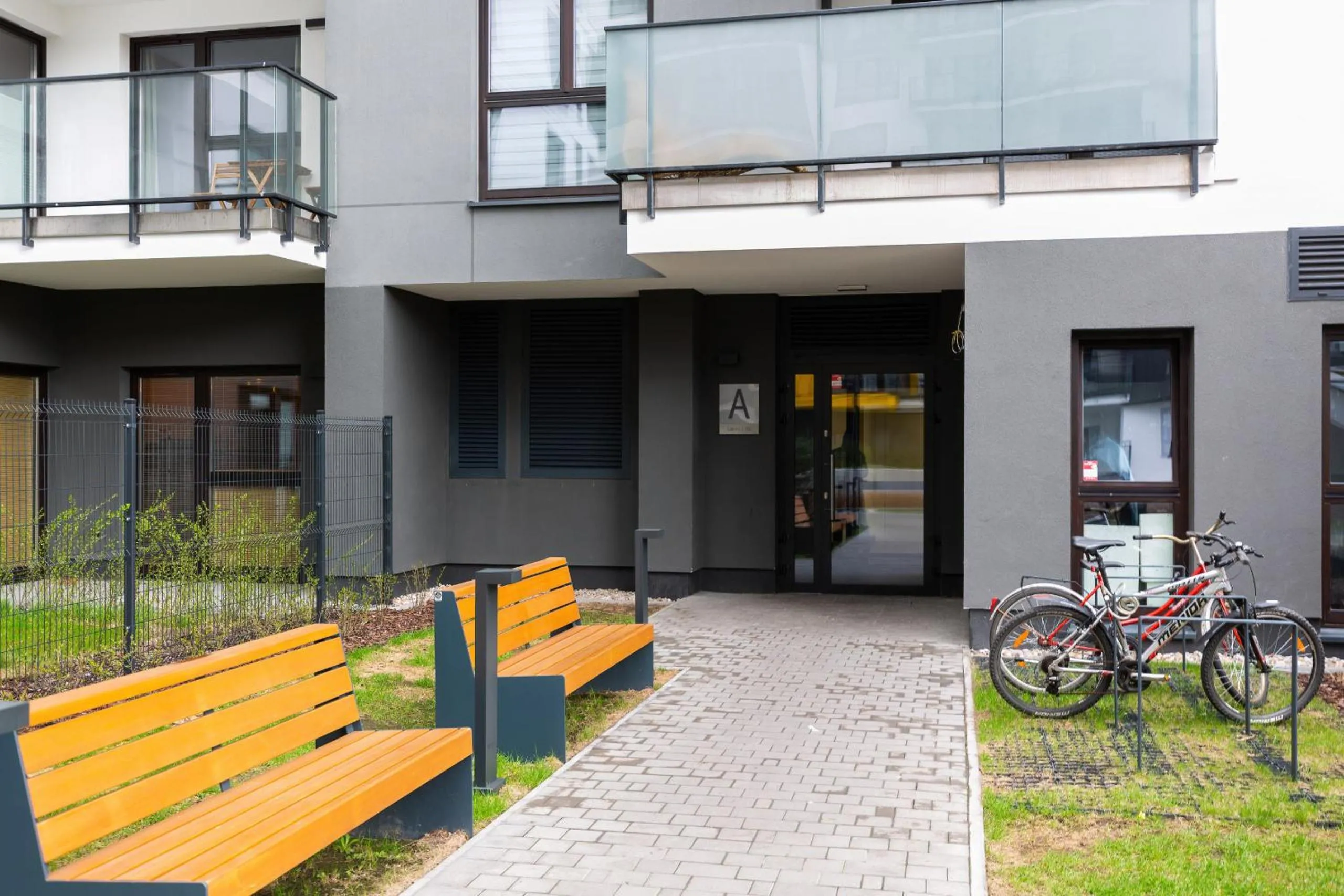 Off site in Metro Płocka Exquisite Apartments by Noclegi Renters