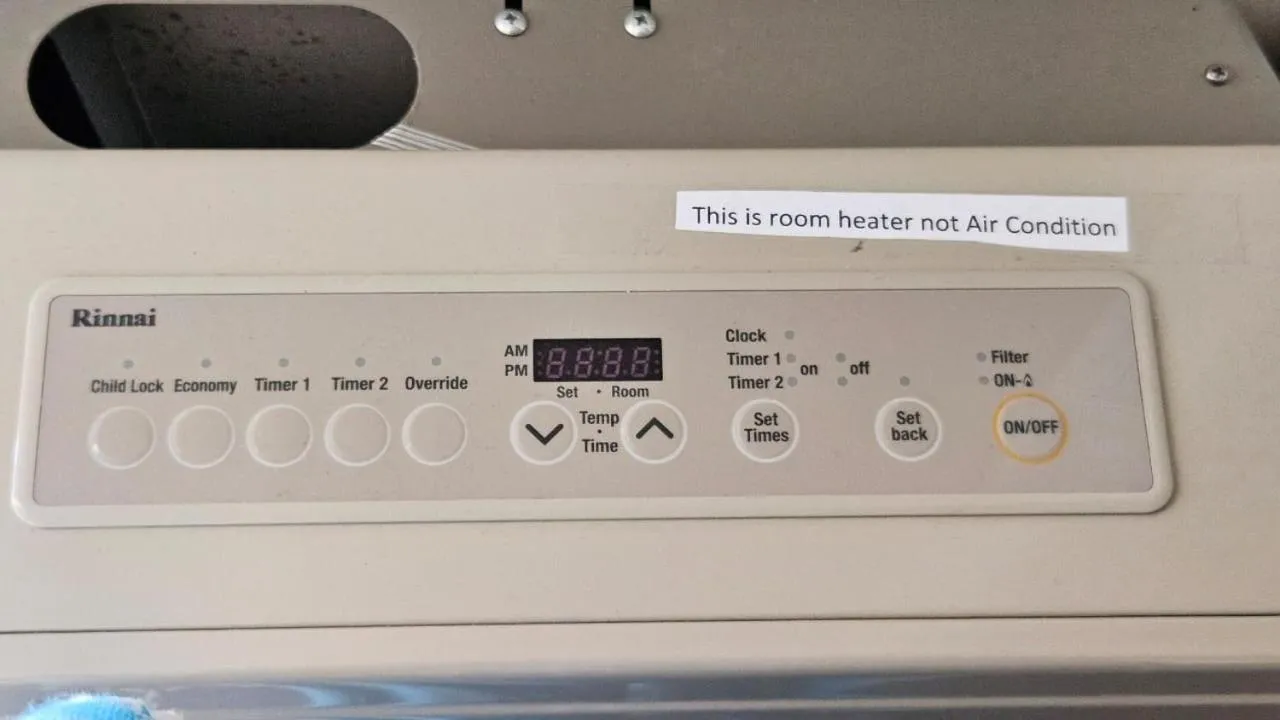 Bedroom in Super Nights Inn