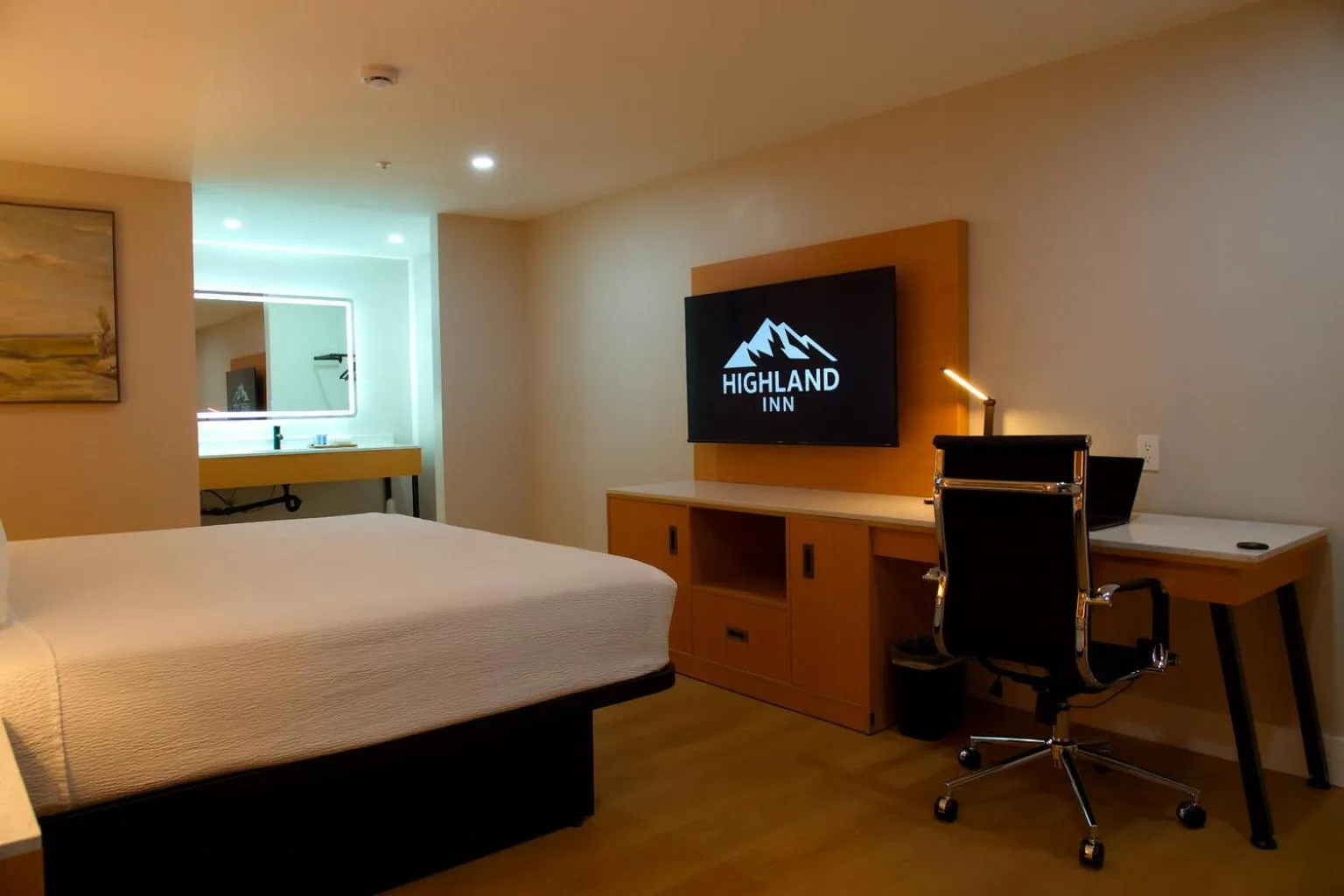 TV and multimedia, Bed in Highland Inn