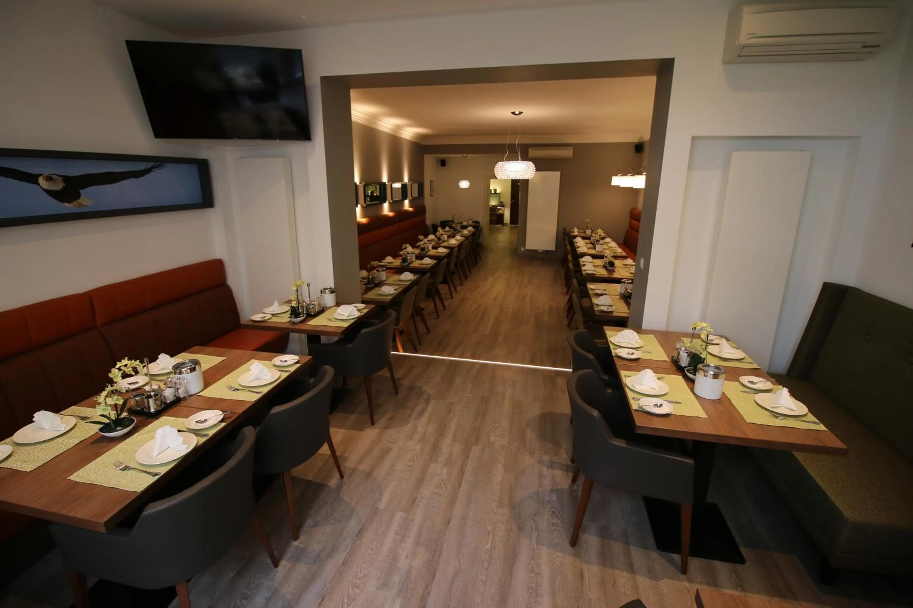 Restaurant/places to eat in Hotel zum Adler - Superior