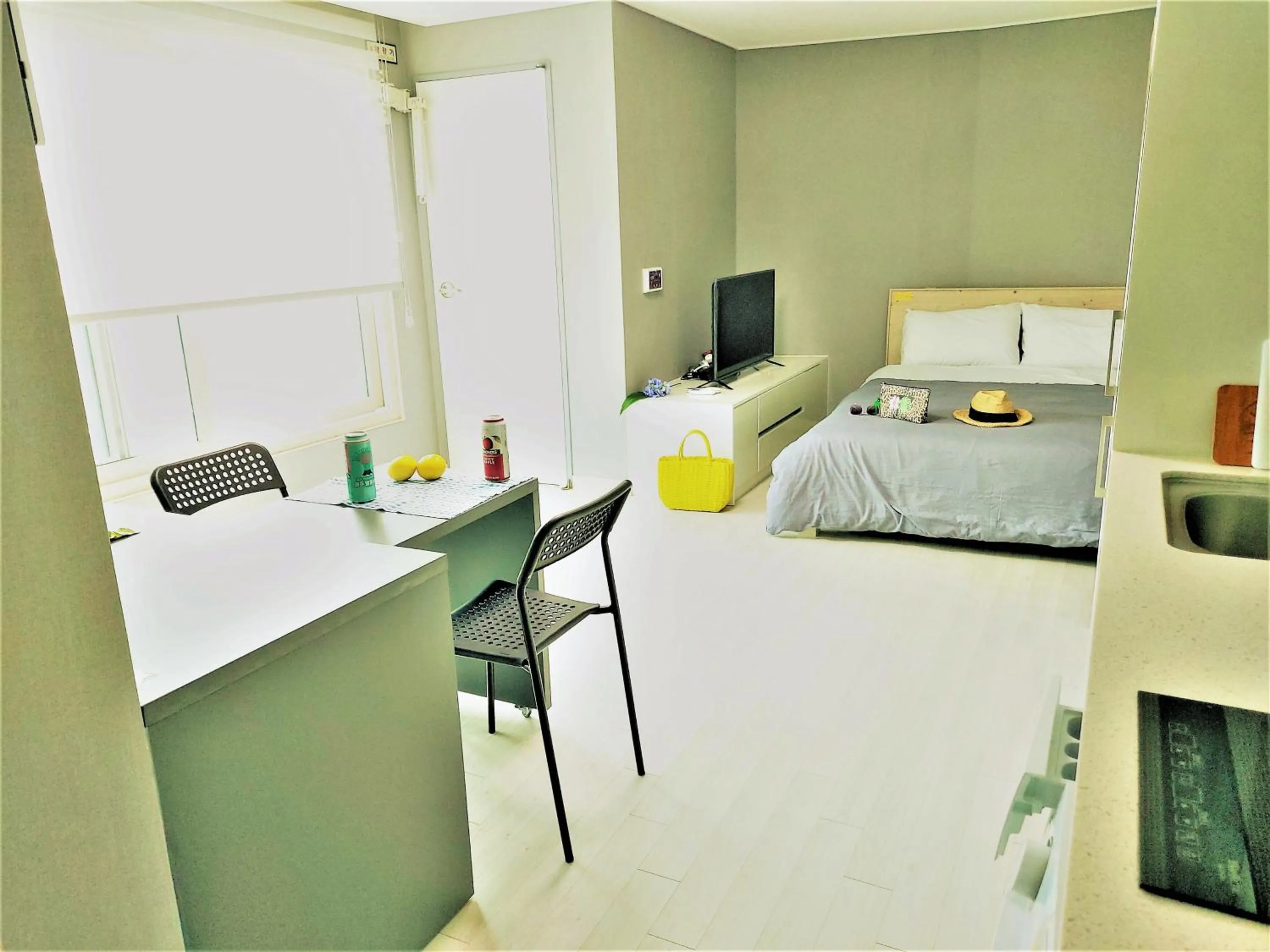 Bed in ARA Palace Hotel