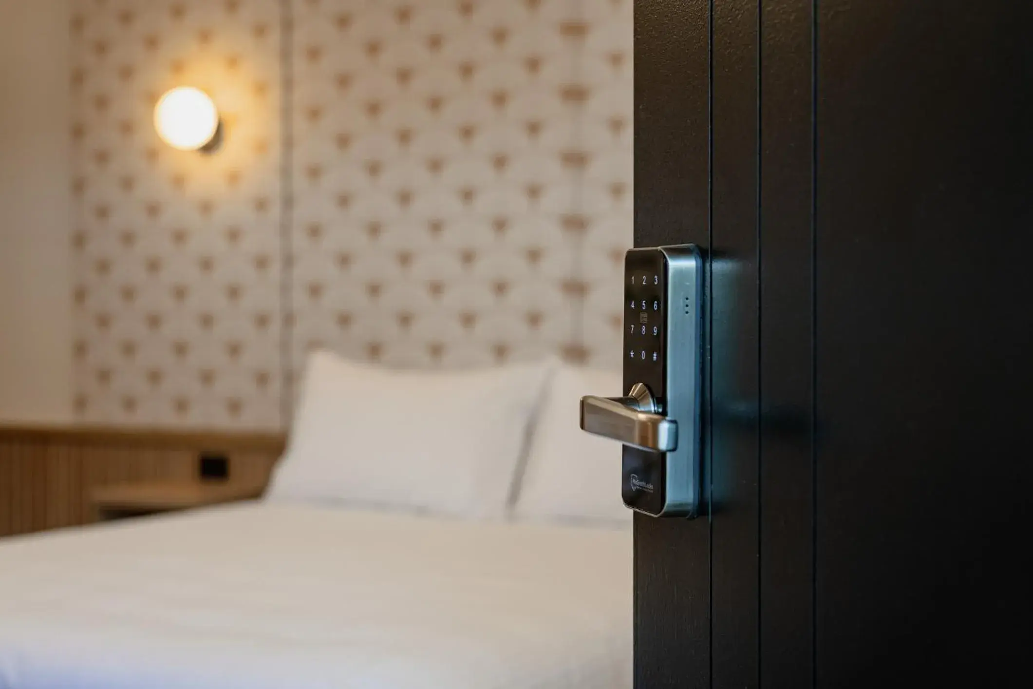 Bedroom, Bed in The Queens Gladstone Bedroom, Bed in The Queens Gladstone