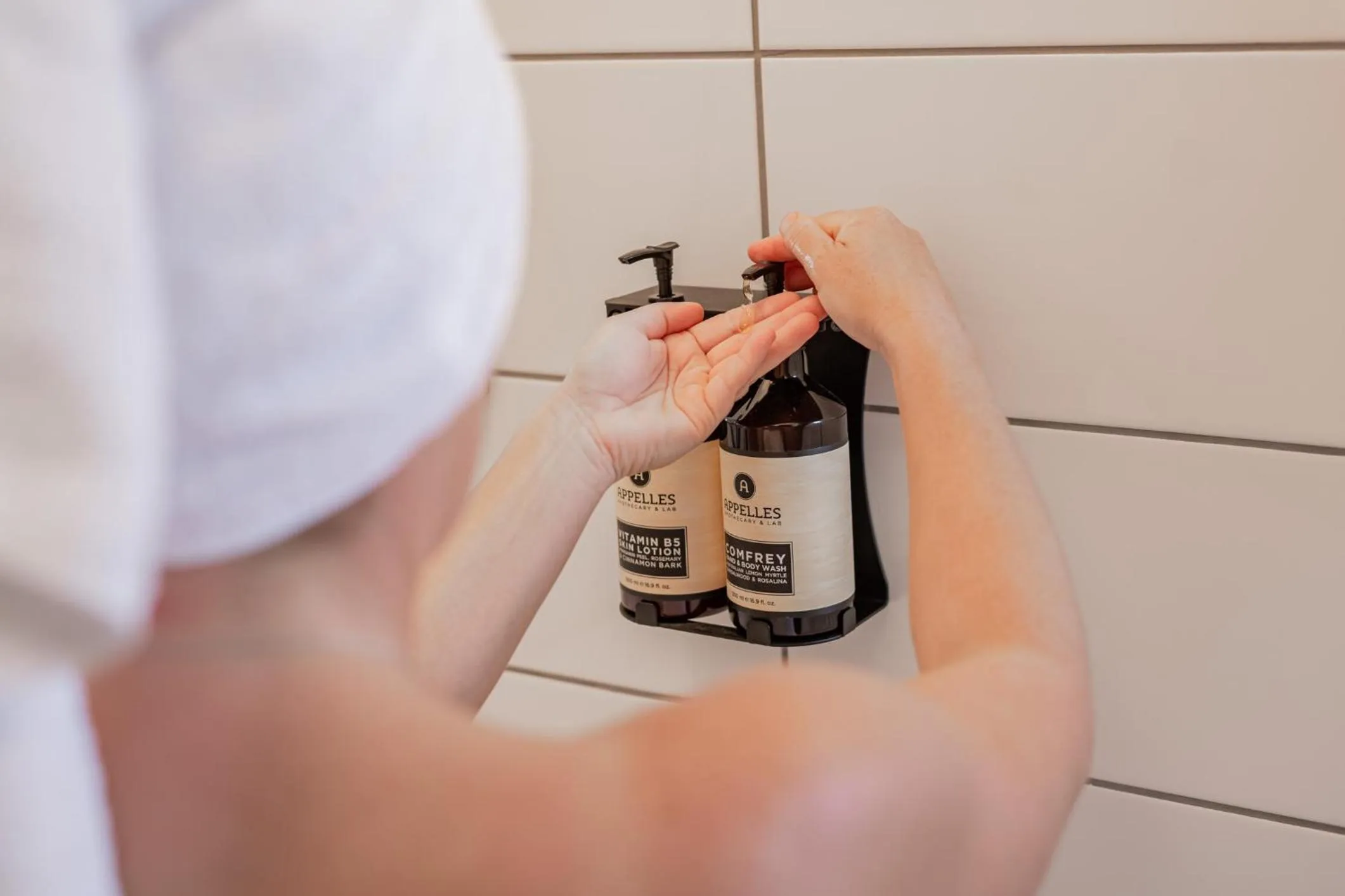 Shower in The Queens Gladstone