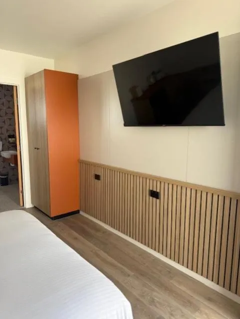 acessibility, Bed in The Queens Gladstone