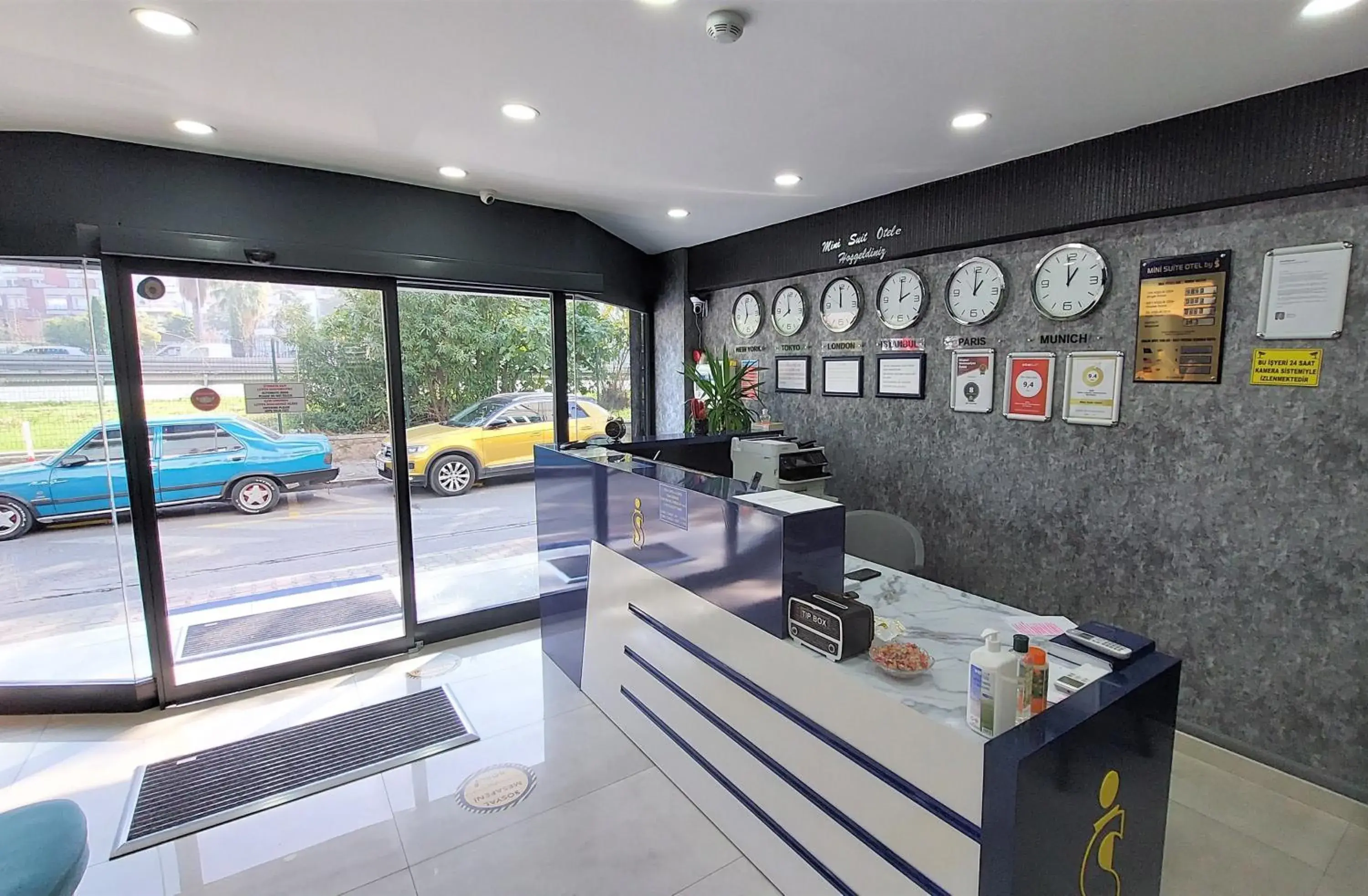 Lobby or reception in Mini Suite Otel Lobby or reception in Mini Suite Otel