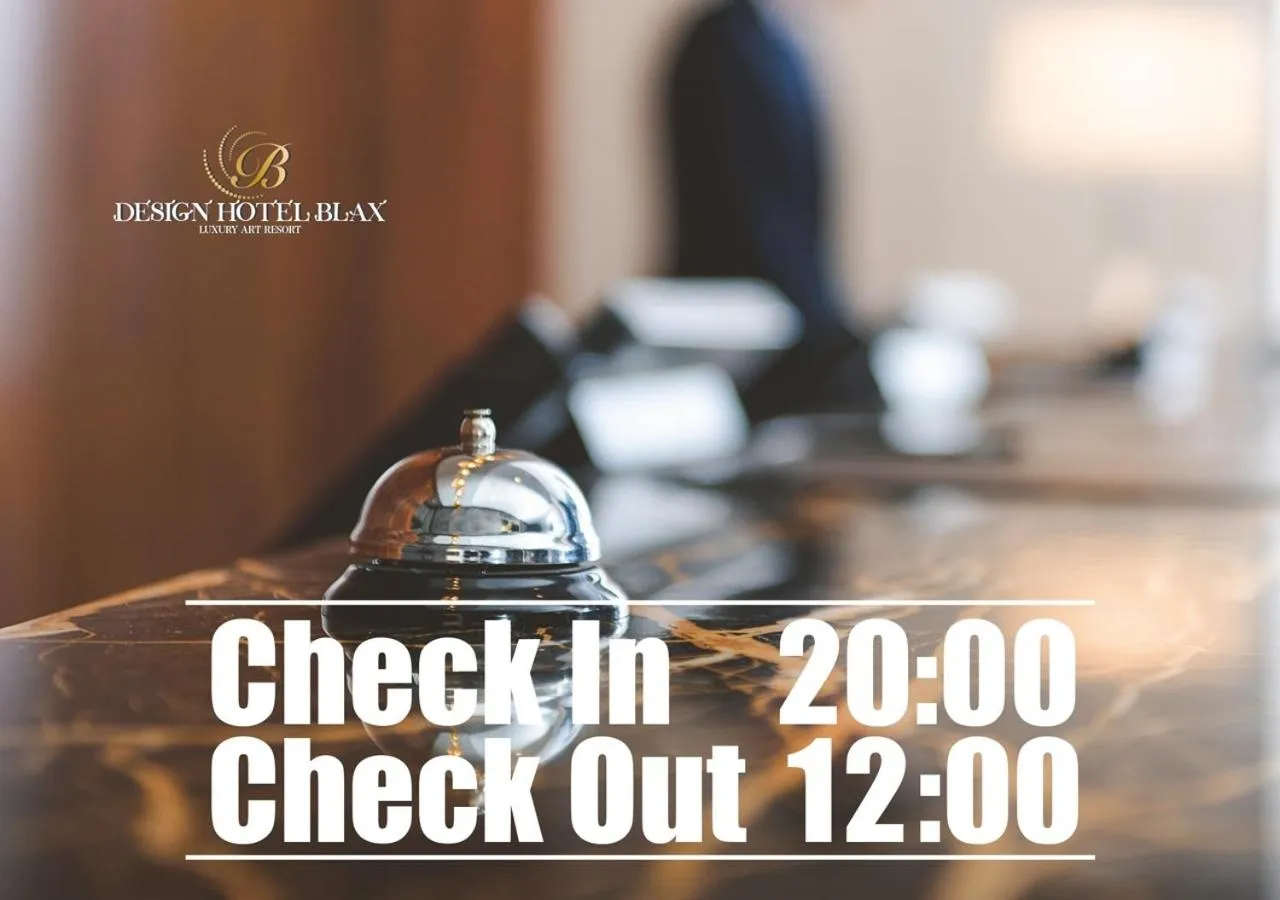 Lobby or reception in HOTEL BLAX