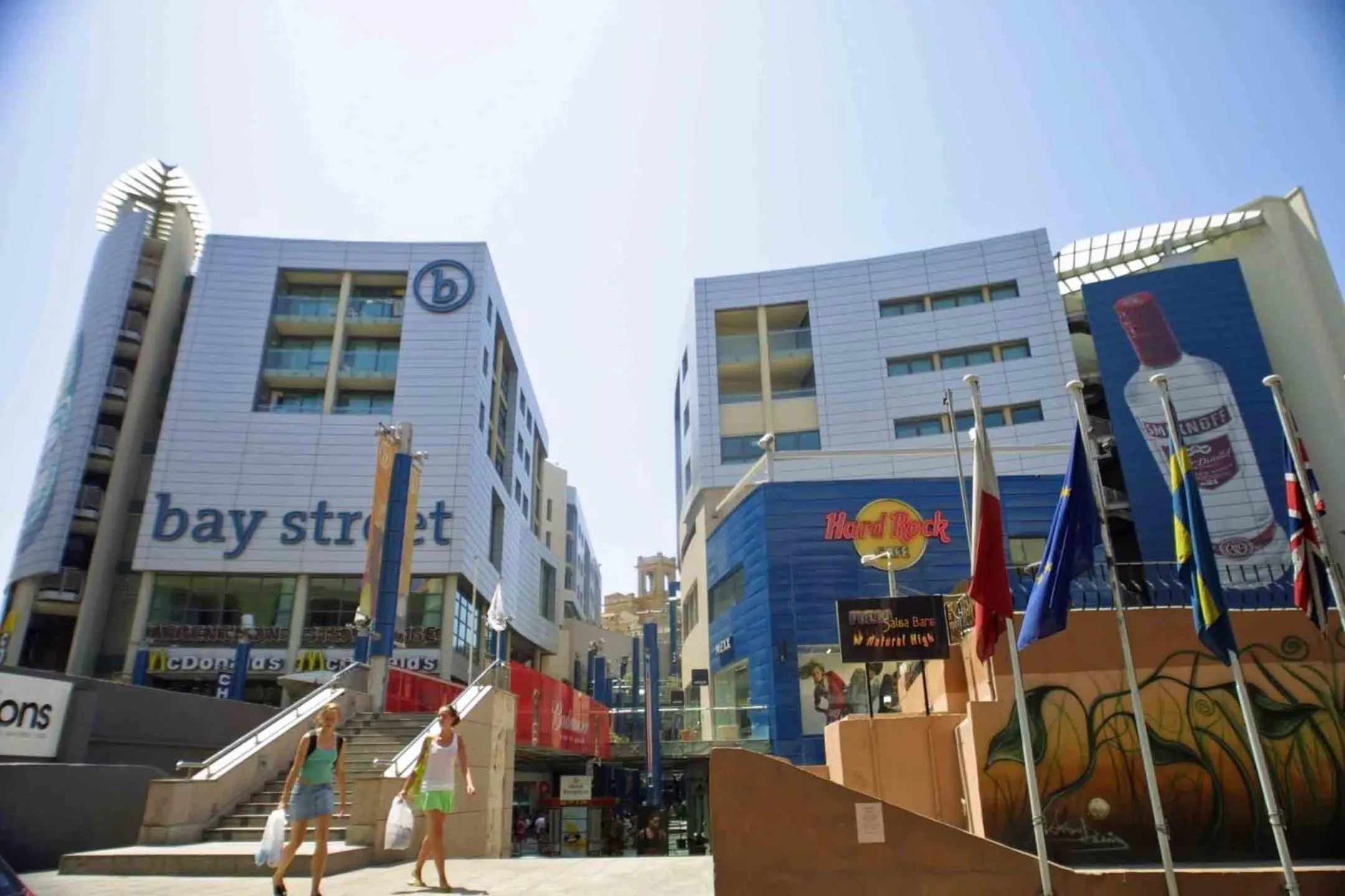 Restaurant/places to eat in Cresta Beach Studios