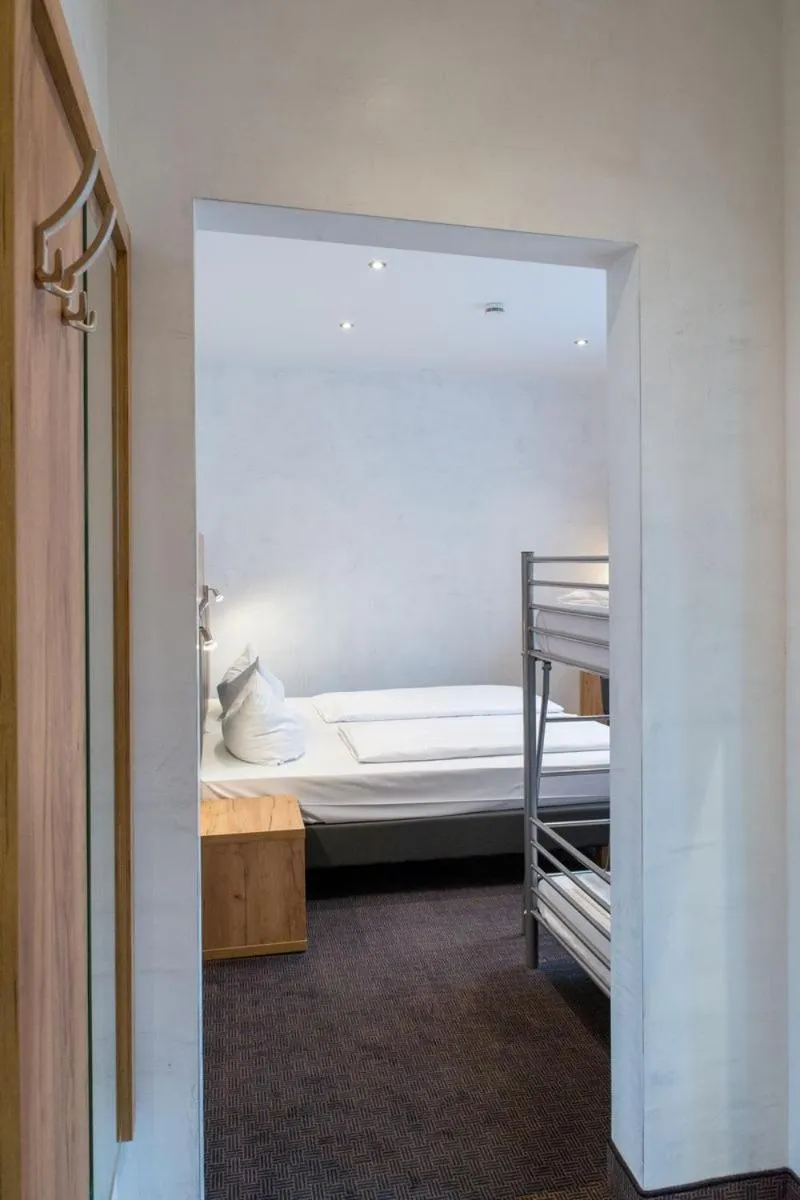 Bed in Hotel Fischertor