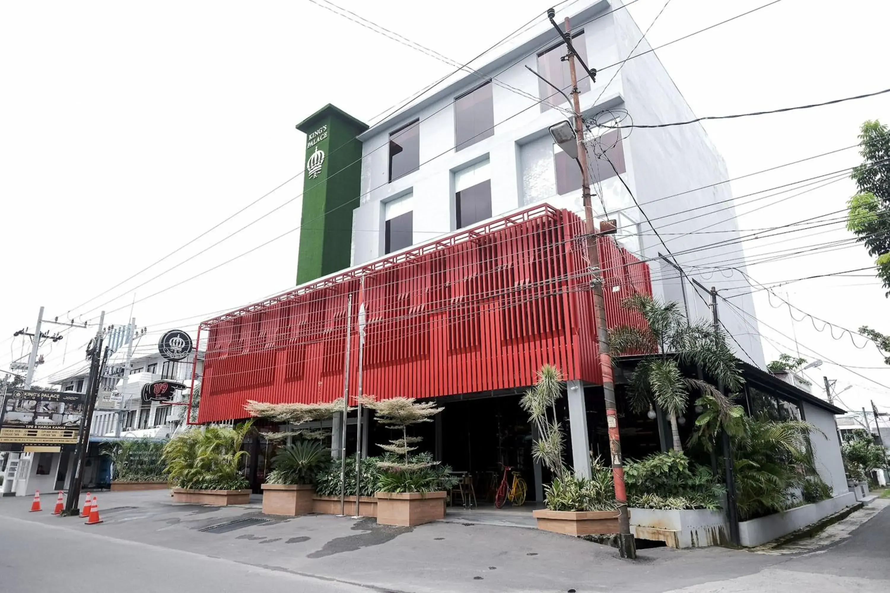 Property building in King's Palace Medan RedPartner Property building in King's Palace Medan RedPartner