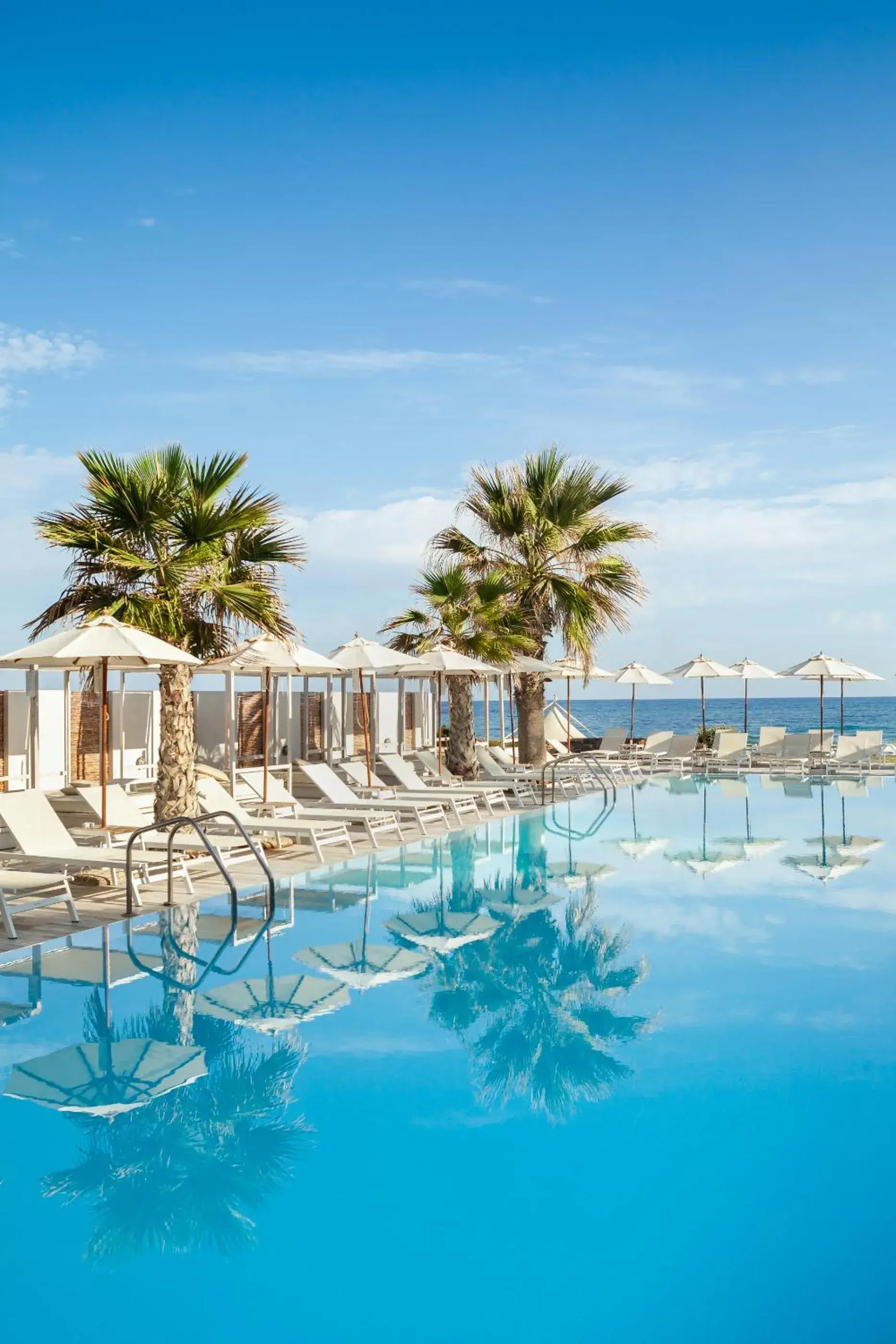 Swimming pool in The Island Hotel - Adults Only - Swimming pool in The Island Hotel - Adults Only -