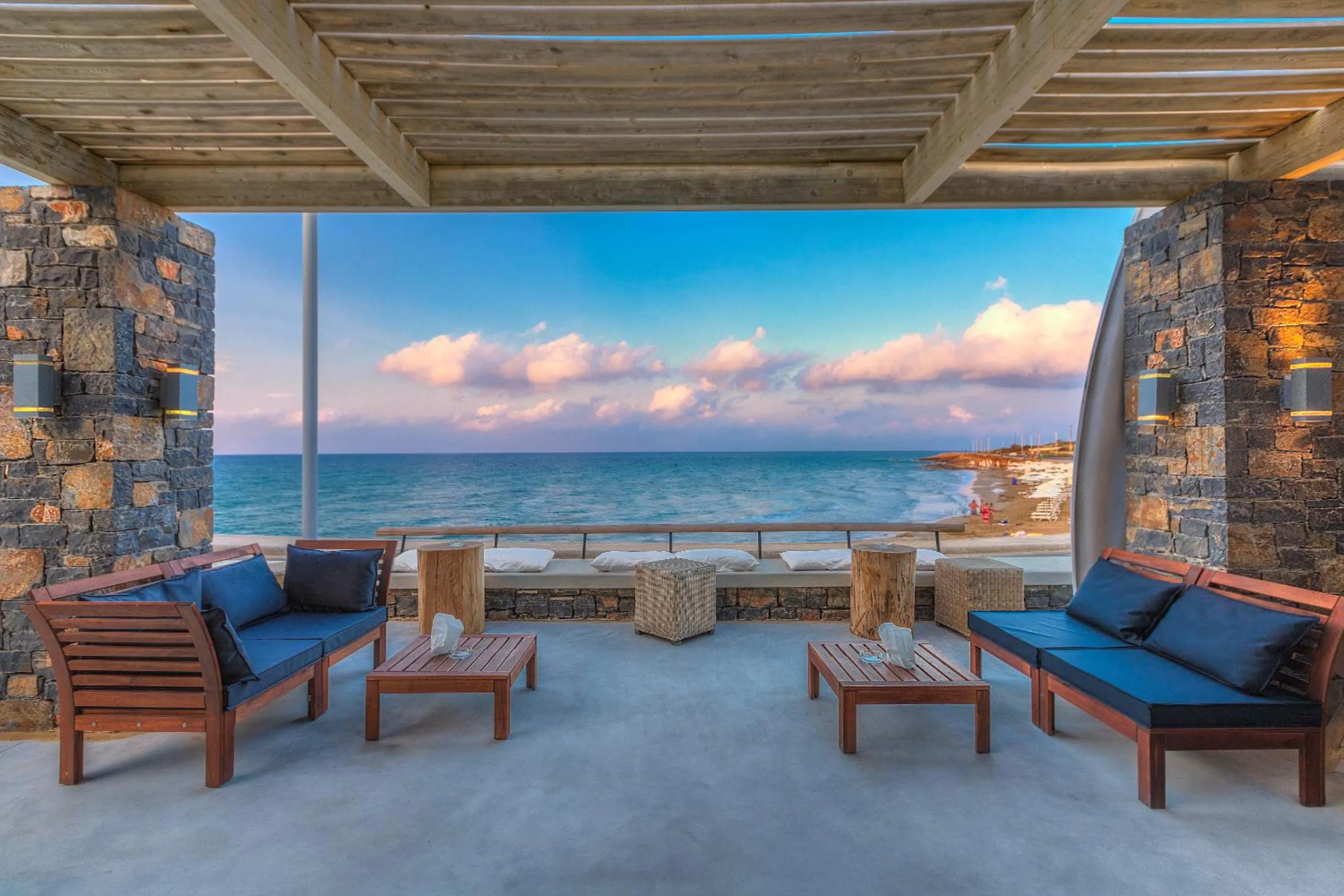 Lounge or bar in The Island Hotel - Adults Only -