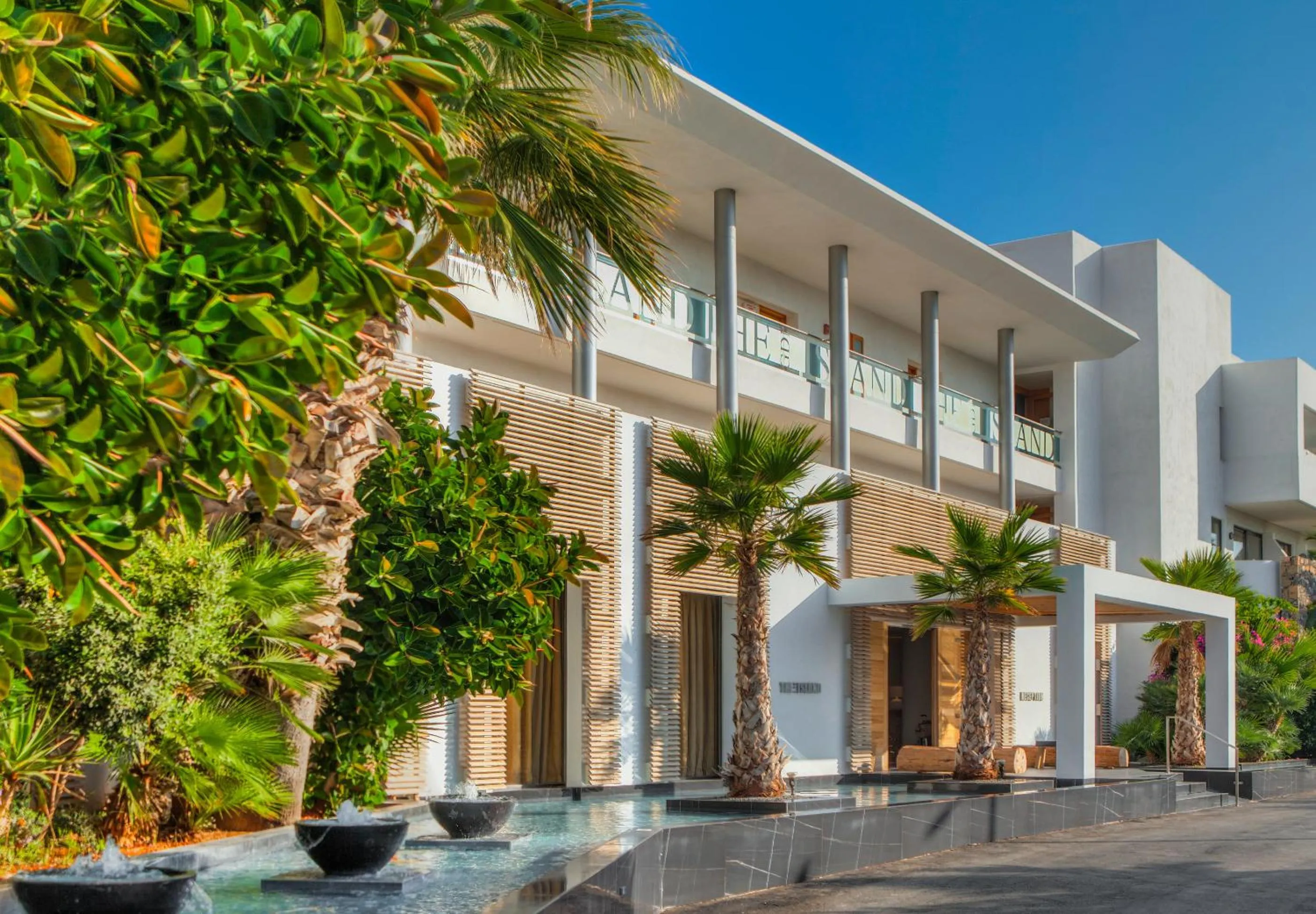 Facade/entrance in The Island Hotel - Adults Only -