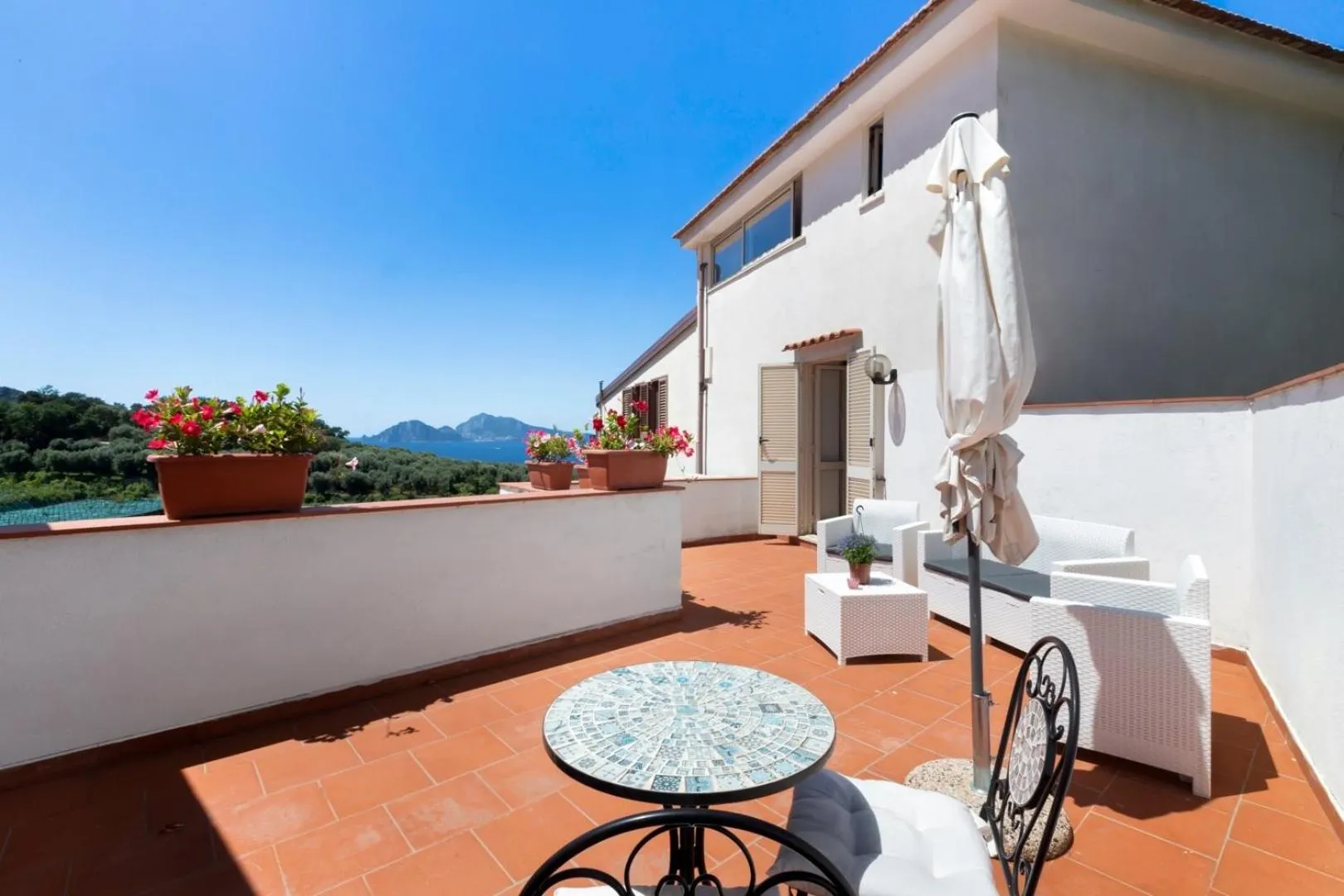 Balcony/Terrace in Villa Lorelei