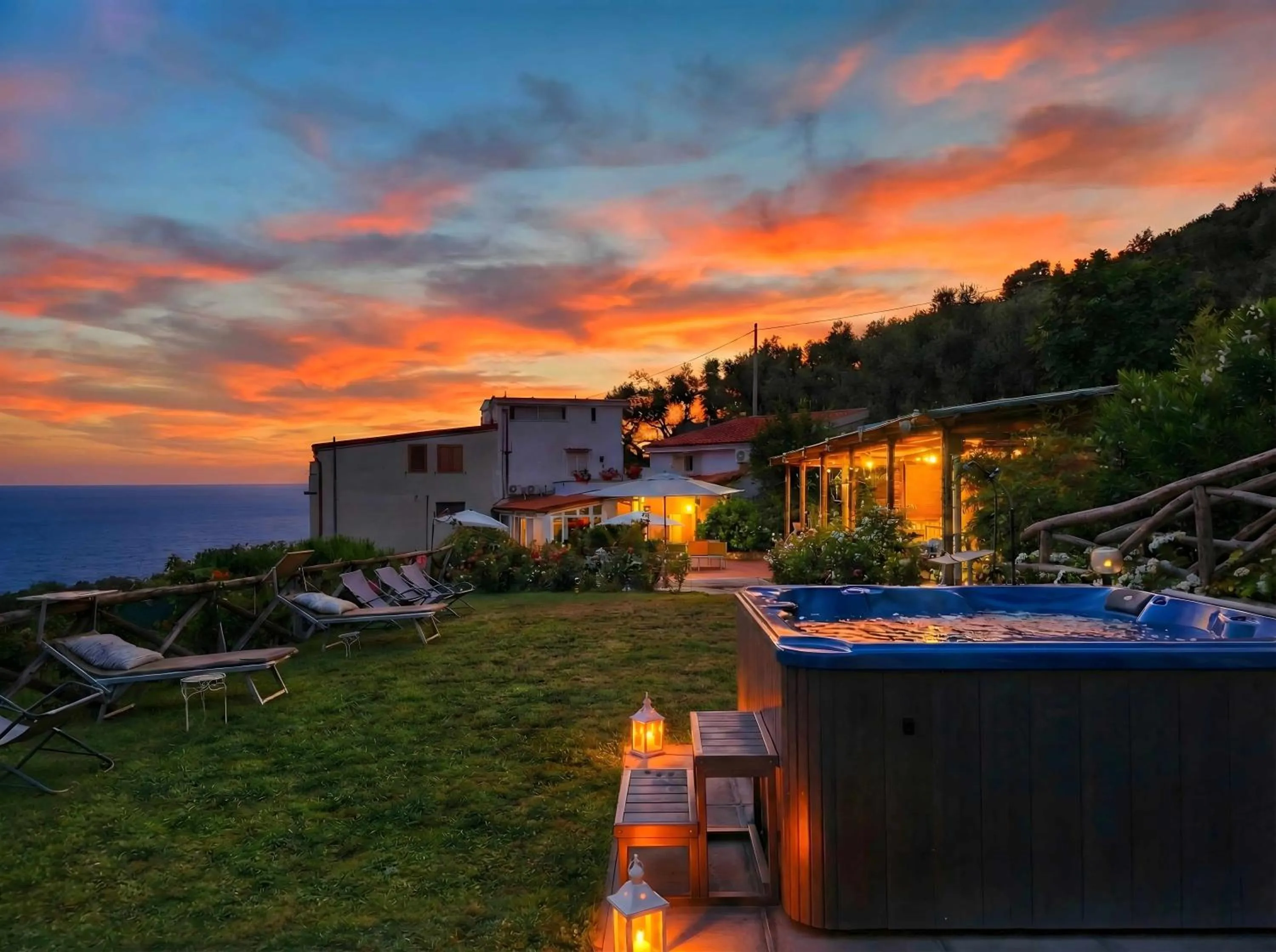 Hot Tub in Villa Lorelei