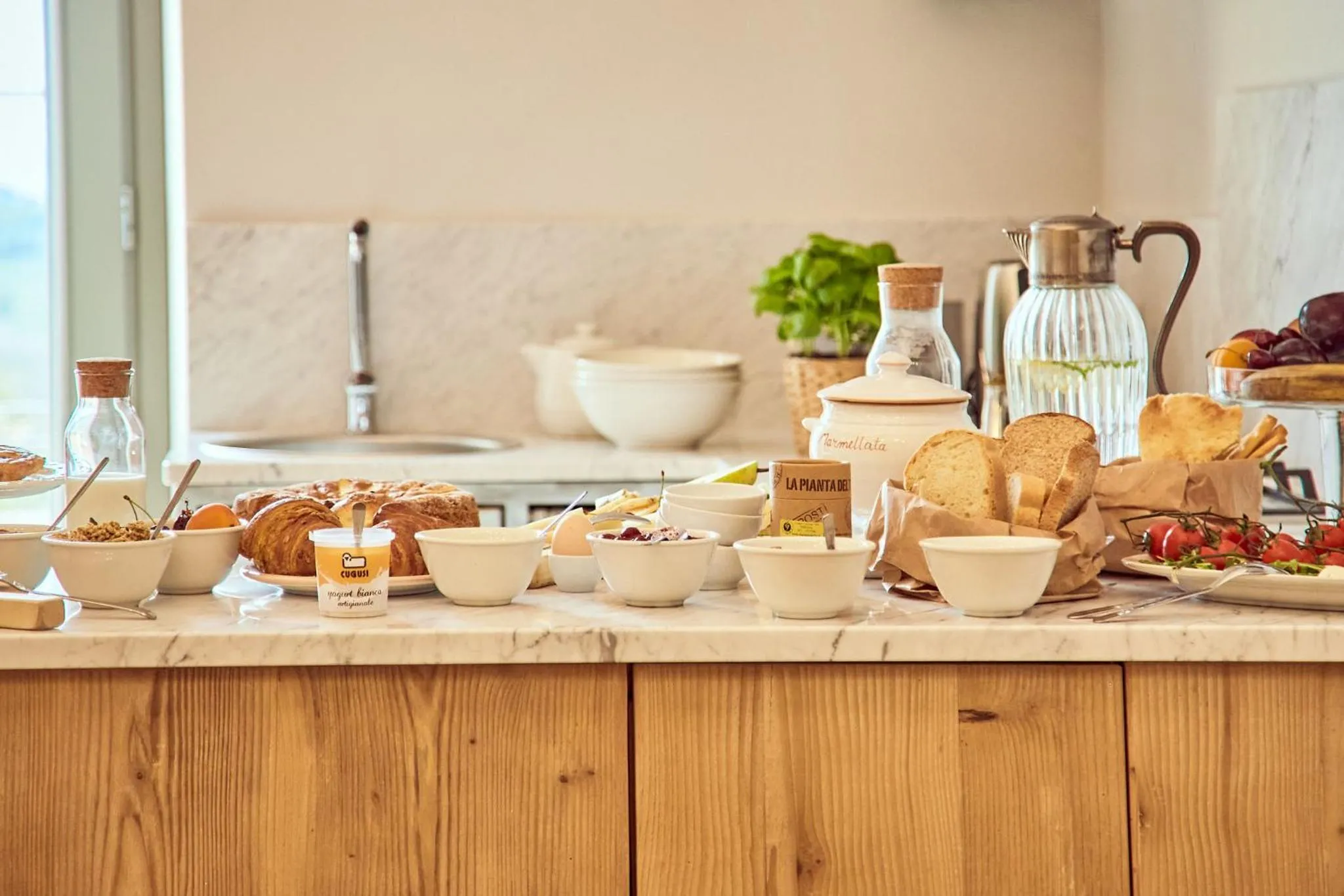 Breakfast in CUGUSI BnB