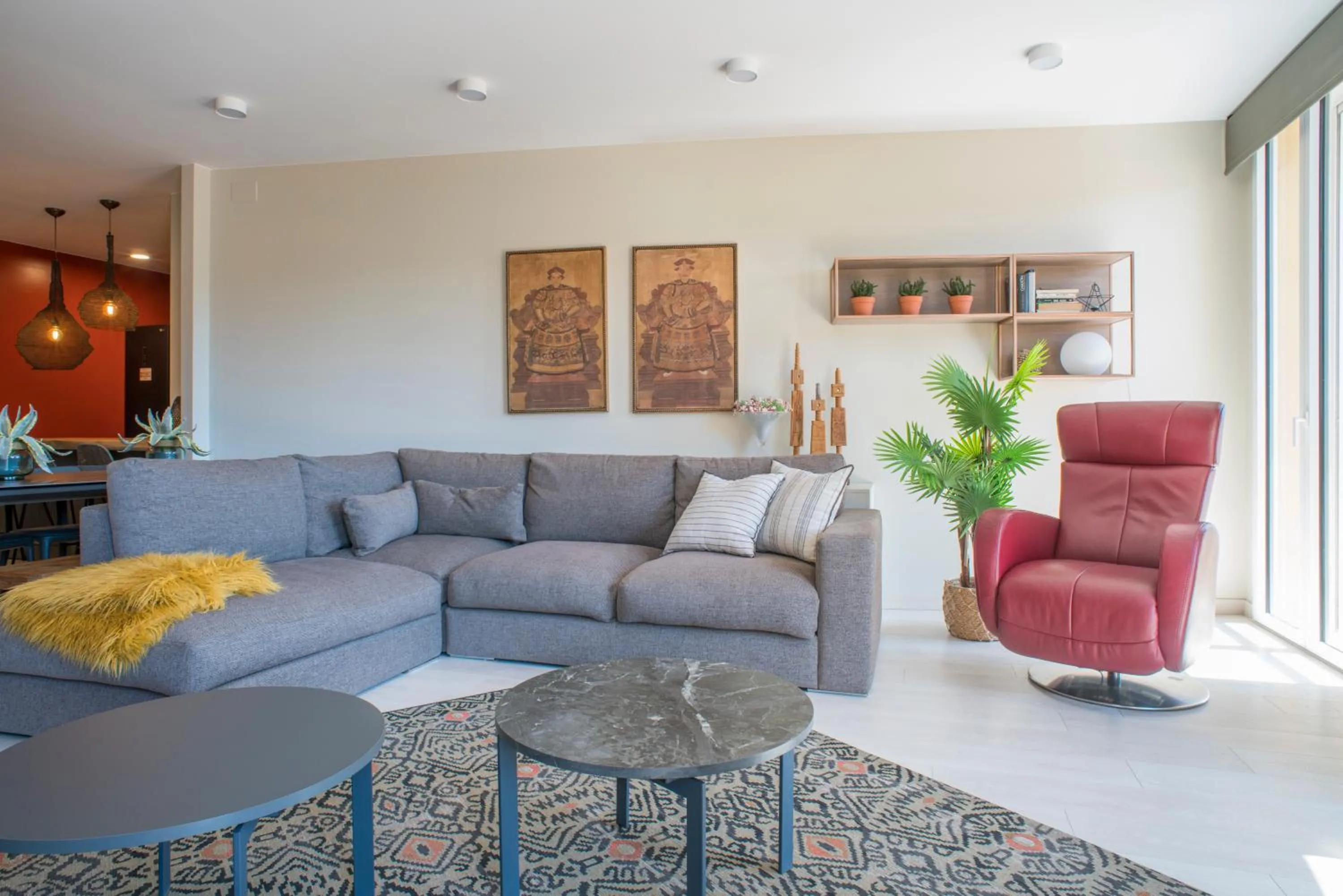 Three-Bedroom Apartment in Apartaments Turístics Cardona, MAGI