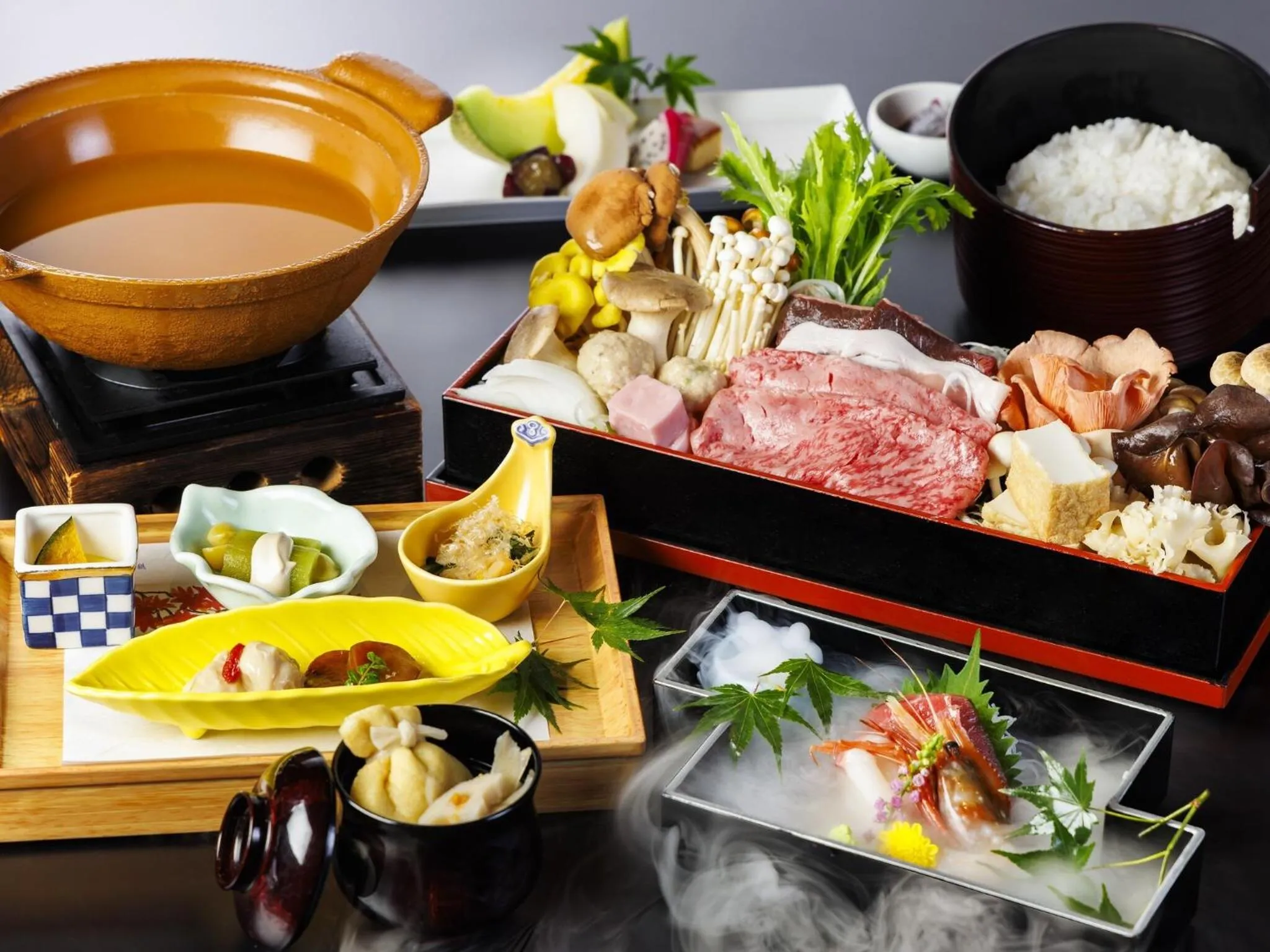 Kaiseki dinner - Annex (Futons are provided from 3rd guests) - Breakfast and Dinner included Suite room with indoor bath in Hakone Kowakien Mikawaya Ryokan