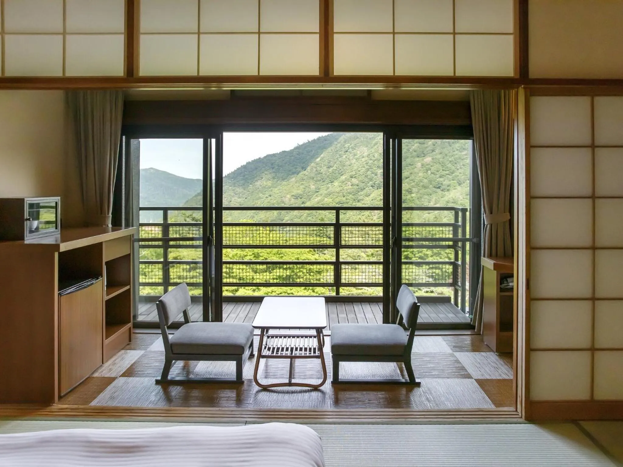 Photo of the whole room in Hakone Kowakien Mikawaya Ryokan