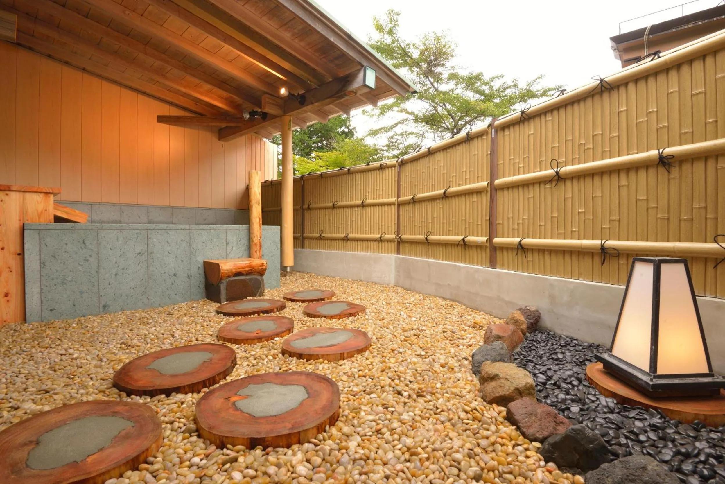 Hot Spring Bath in Hakone Kowakien Mikawaya Ryokan